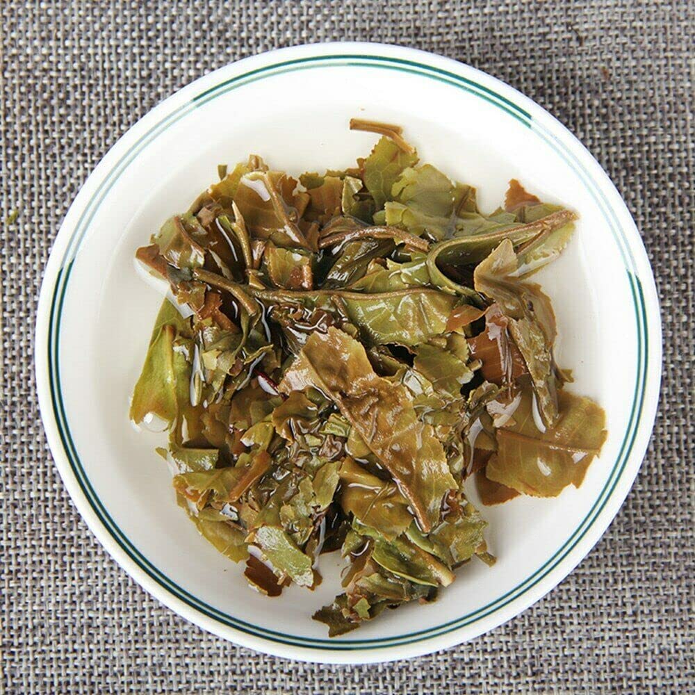 Wolkenhafte Weiße Schönheit Roher Puerh-Tee 2020 Golden White Sheng Puer-Tee 357g