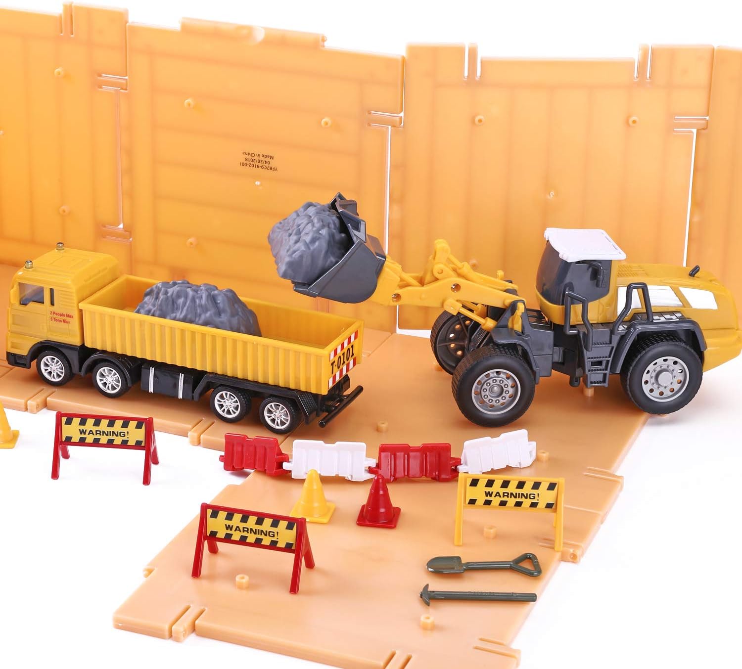 iPlay, iLearn Construction Site Vehicles Toy Set, Kids Engineering Playset, Tractor, Digger, Crane, Dump Trucks, Excavator, Cement, Steamroller, Birthday Gift for 3 4 5 Year Old Toddlers Boys Children : Toys & Games