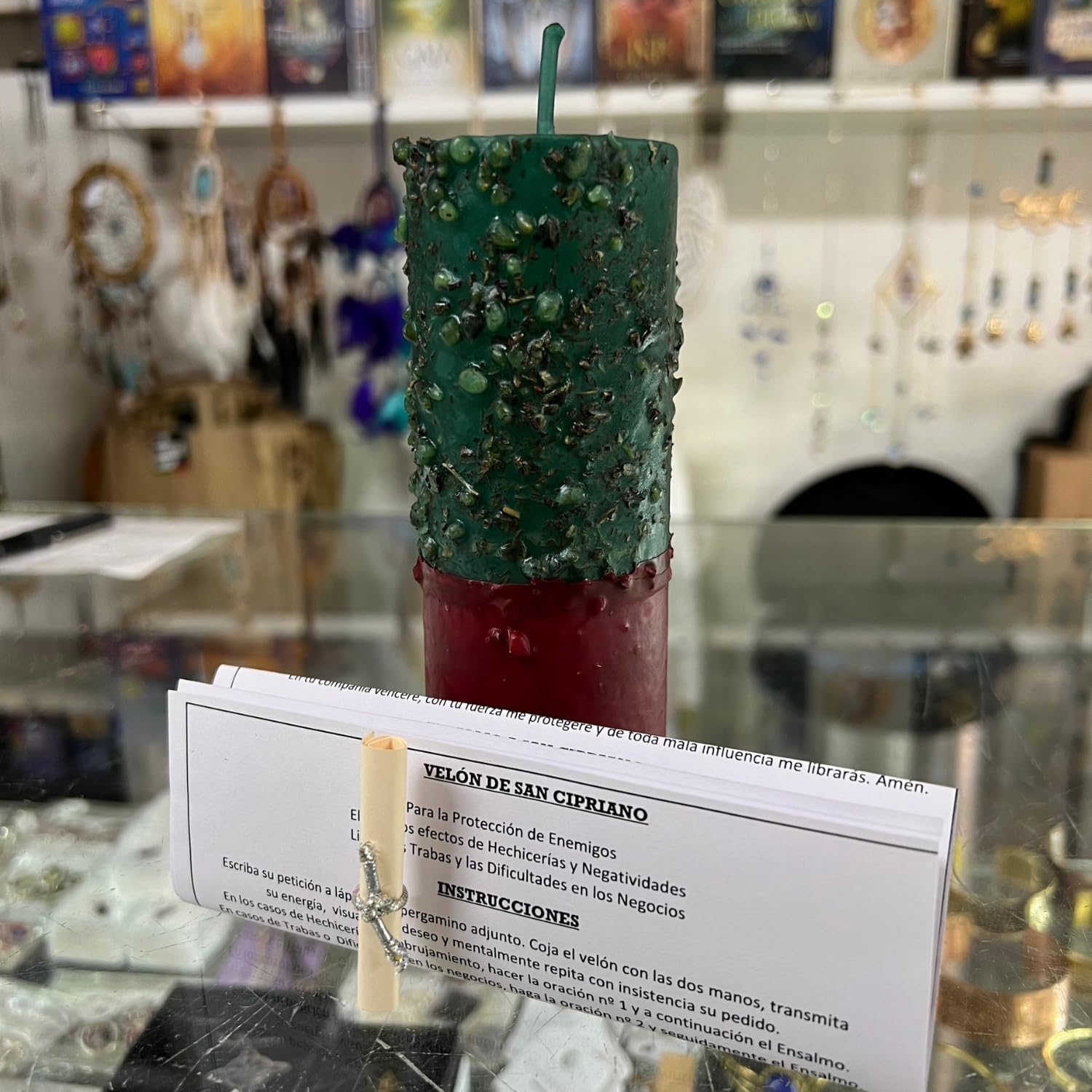 Velón de San Cipriano para Cortar Maleficios | Poderoso Velón Ritualizado para Romper Mal de Ojo, Maldiciones, Trabajos de Magia Negra y Malas Energías | Con Hierbas, Pergamino e Instrucciones.