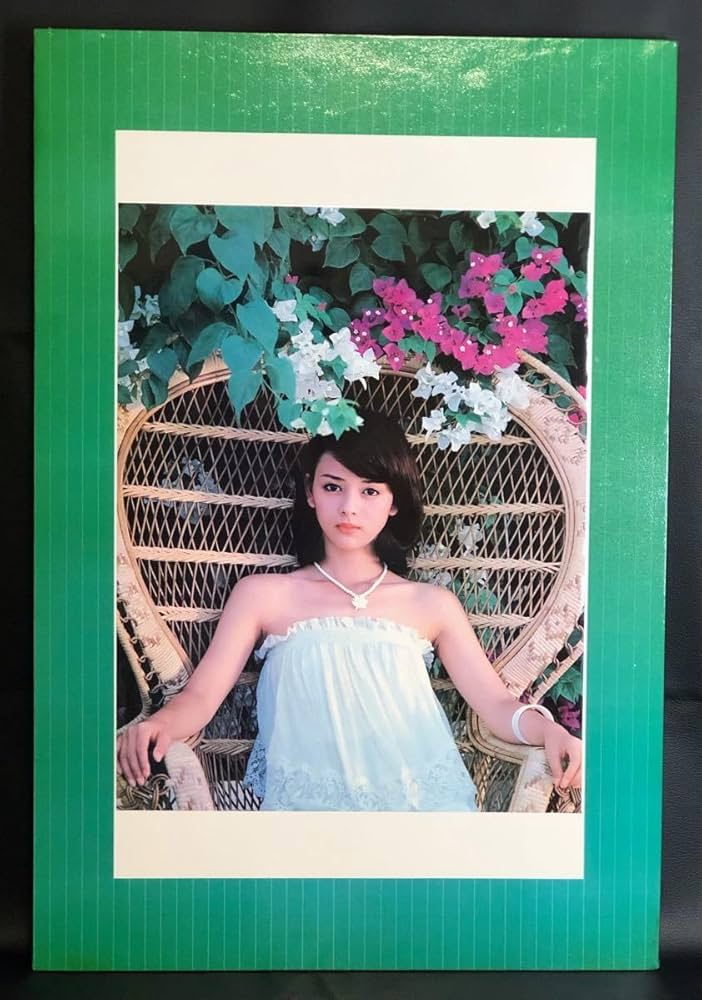 フジカラー写真額「ユルブリンナーさんパネル」＆岡田奈々さんポスター他　昭和 フジカラー写真額「ユルブリンナーさんパネル」＆岡田奈々さん