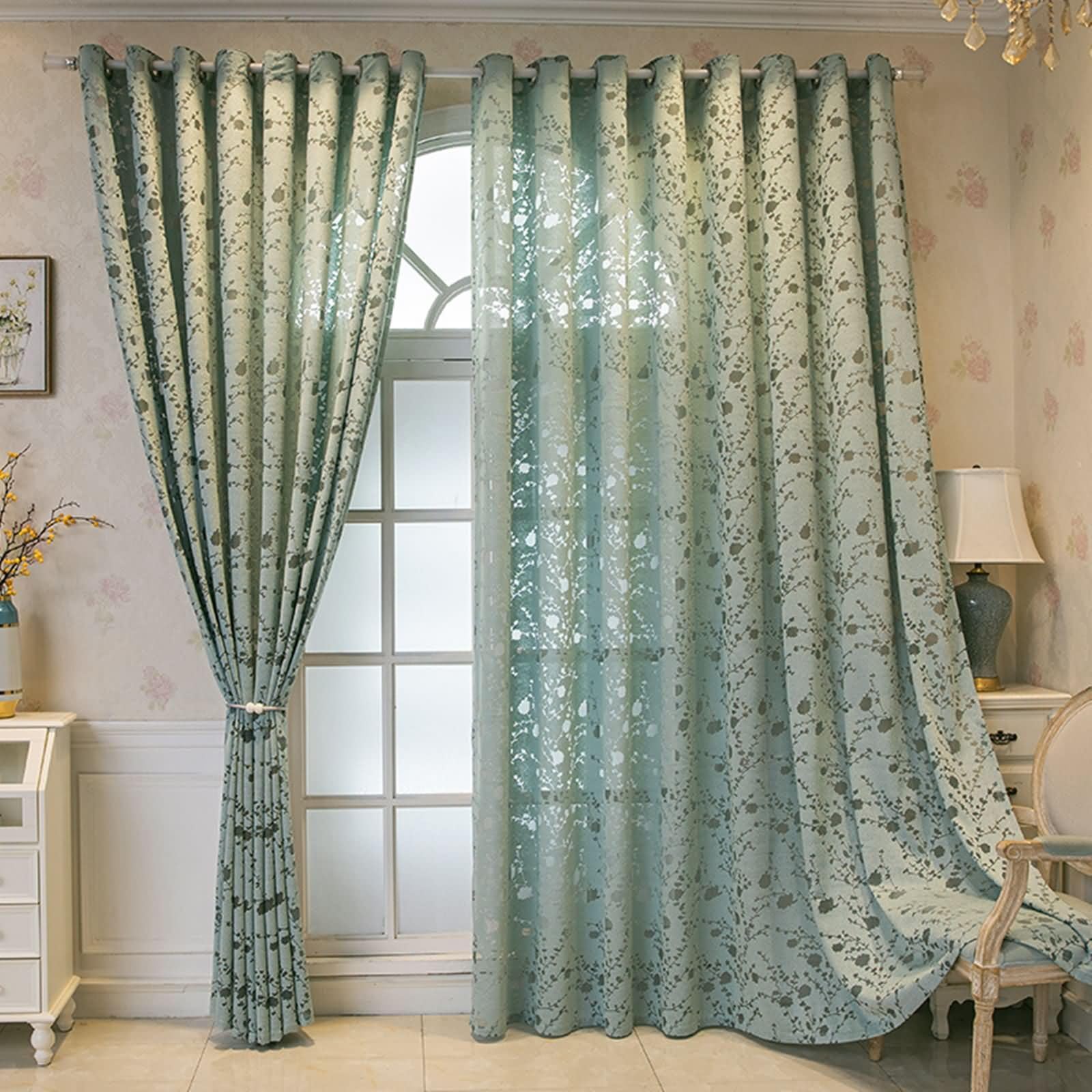 Daesar Gardinen mit Schlaufen, Vorhänge Lichtdurchlässig 2er Set Nordisch mit Pflaumenblüte Motiv 137x229CM Vorhang Grün Halbtransparent Ösenvorhänge Schlafzimmer Wohnzimmer