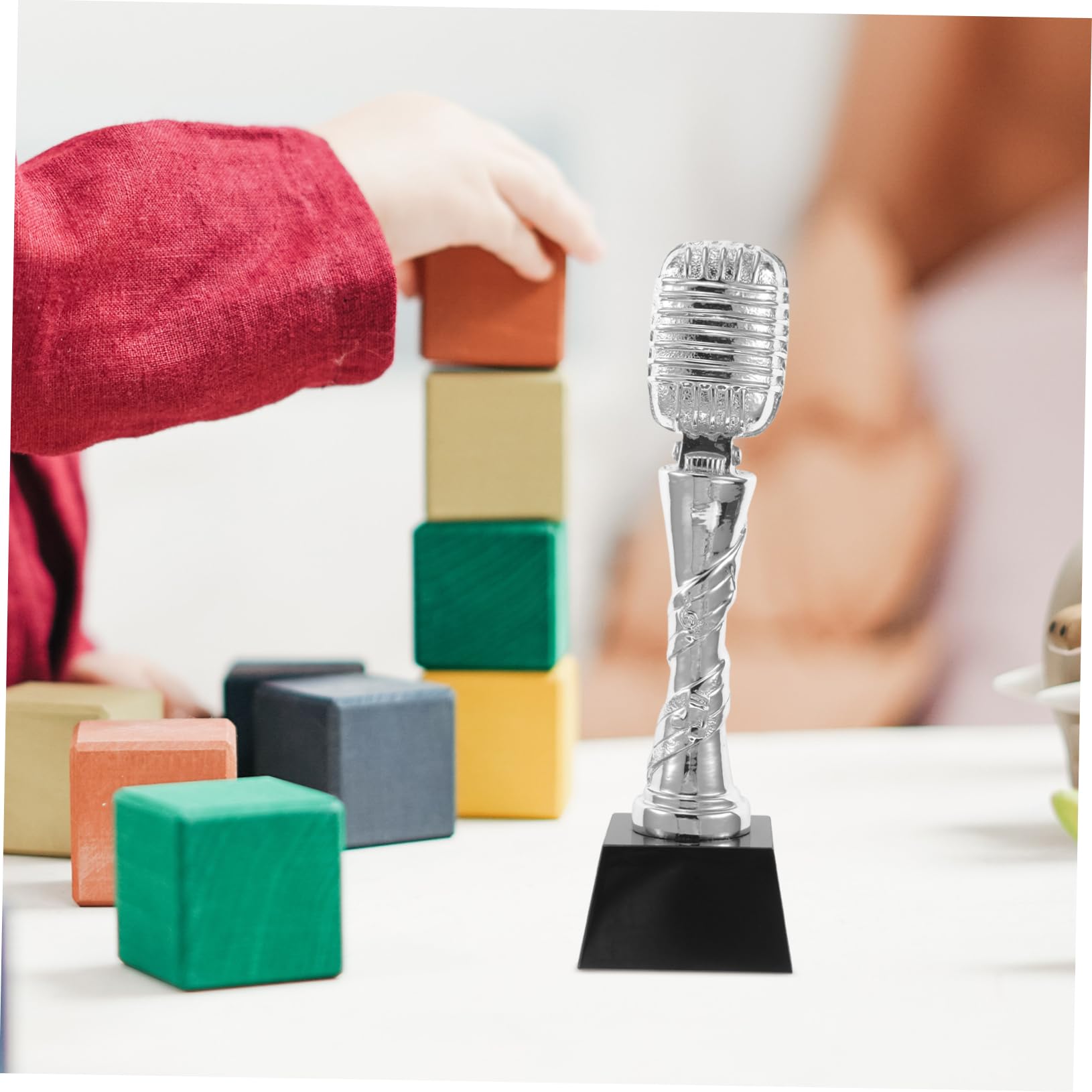 KOMBIUDA Trophy De Forma De Micrófono para Competiciones De Premios De Apreciación Musical y Decoración De De Prop Infantil