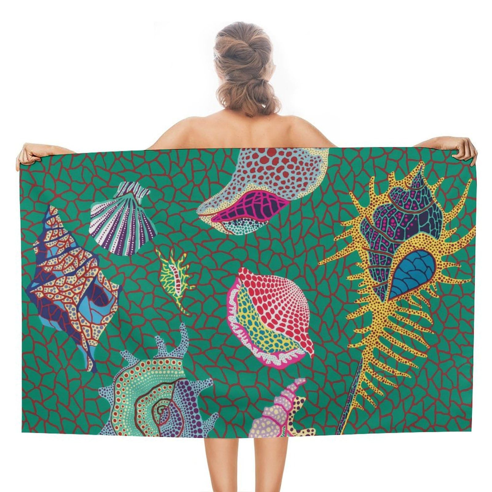 草間彌生のビーチタオル