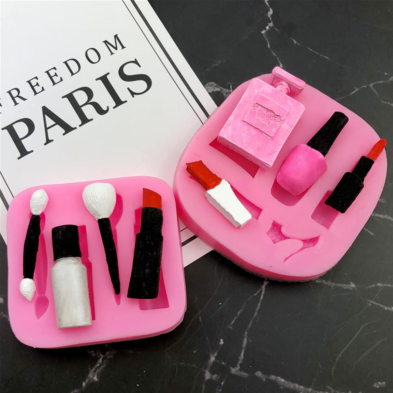 Set di 2 stampi in silicone a forma di veicolo per decorare torte, cioccolatini, caramelle, budini, biscotti, sapone | Leroy Merlin