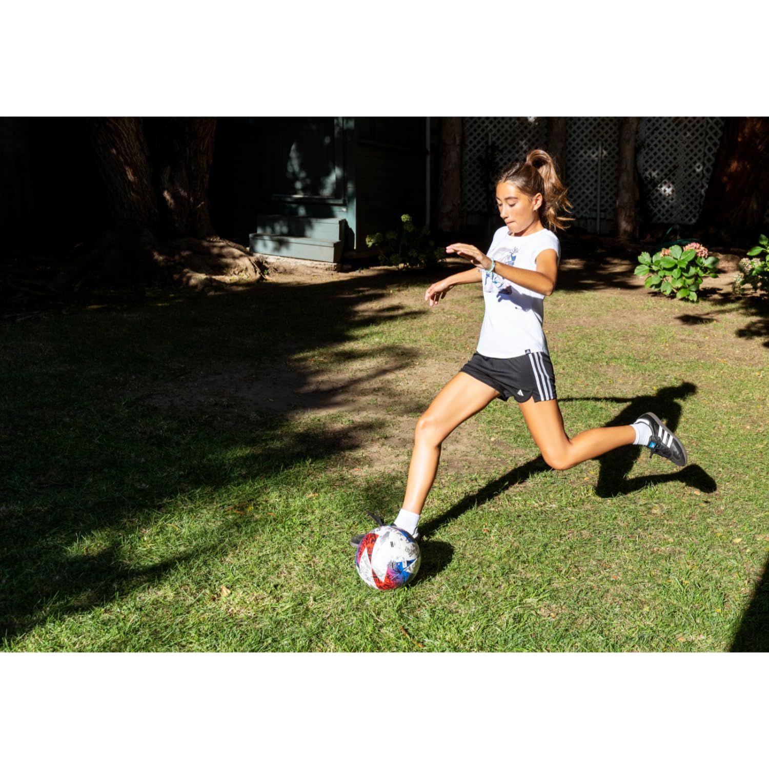 adidas Short Sleeve Cotton Scoop Neck Tee T-Shirt T-Shirt Girocollo in Cotone a Maniche Corte Bambine e Ragazze (Pacco da 1)