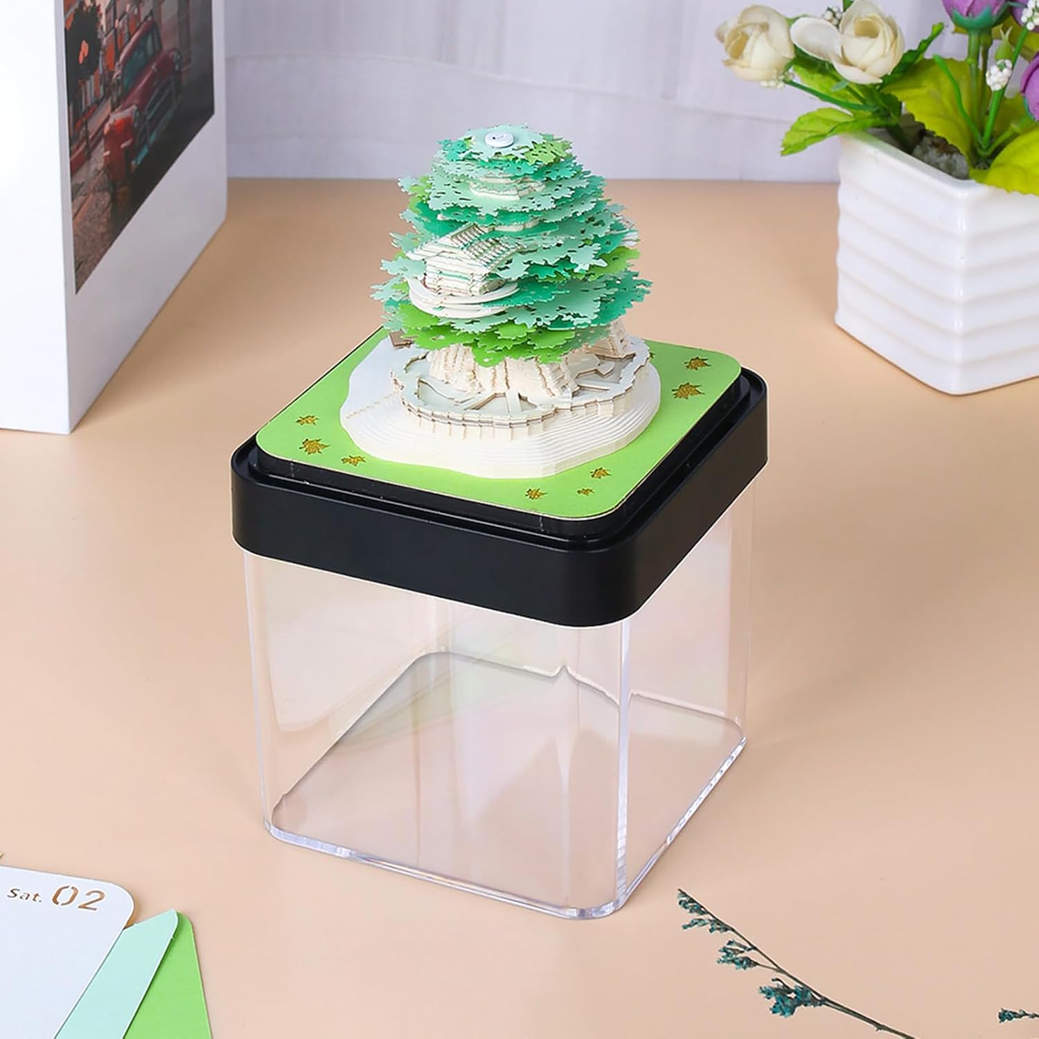 3D Art Desk Calendar 2025, Creative Stereoscopic Calendar Memo Pad, LED Light Time Piece Calendar, 3D Memo Pad Paper Carving Art Calendar, Art Sculpture for Desktop Decoration Gift (Green Trees)