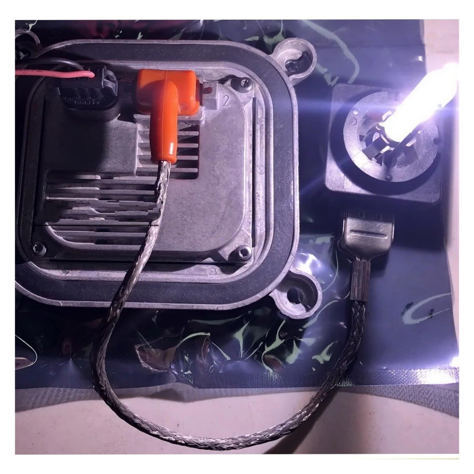 Unidad Control balasto Faros para Ford para Mustang High Beam Boost 25W D8S HID Drive 10R-044663 AA6557900DG Módulo Control Faros Xenón Balasto