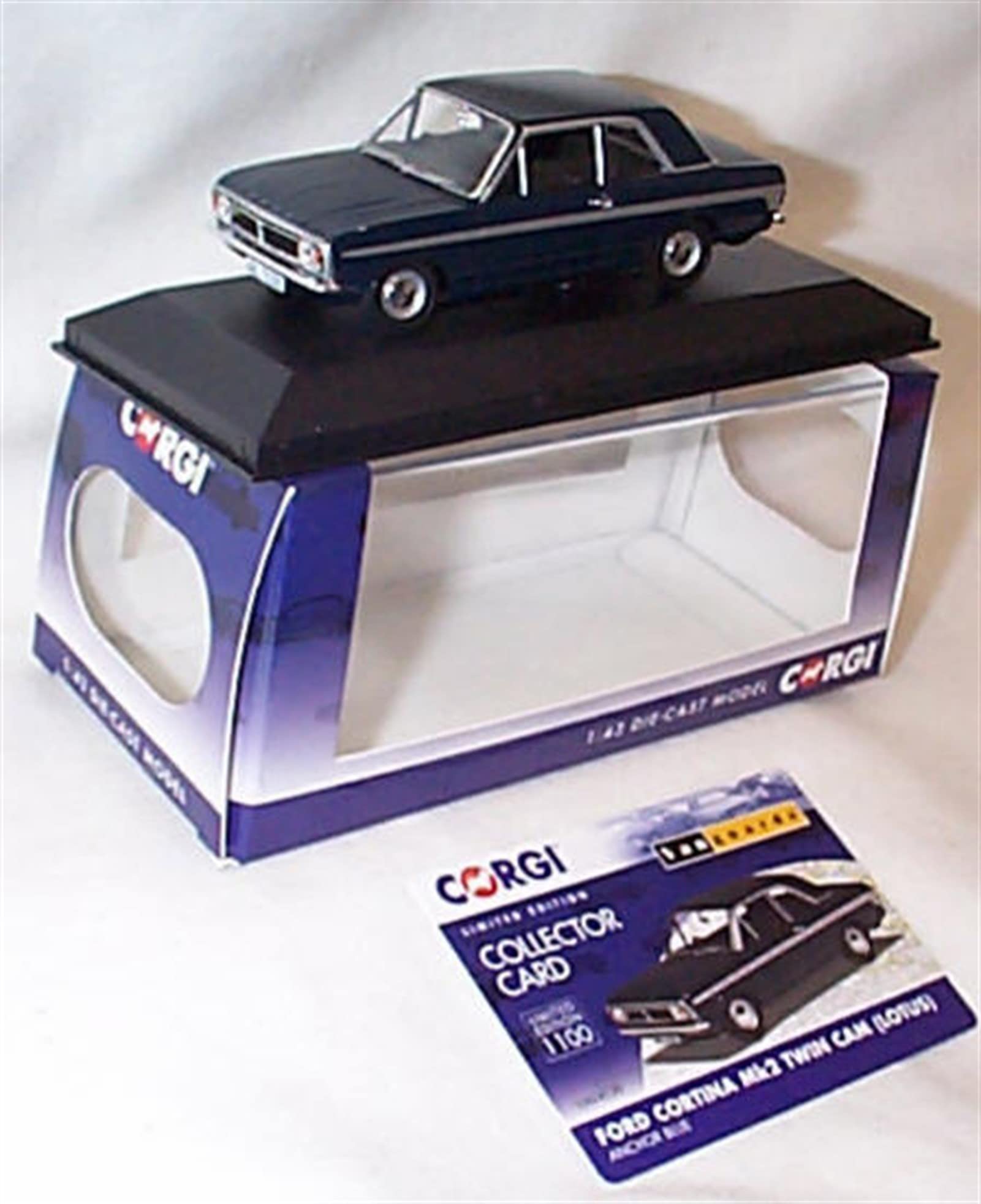 Corgi Vanguards F0RD Cortina Mk2 Lotus Twin Cam Anchor Blue vehicle 1:43 scale diecast model
