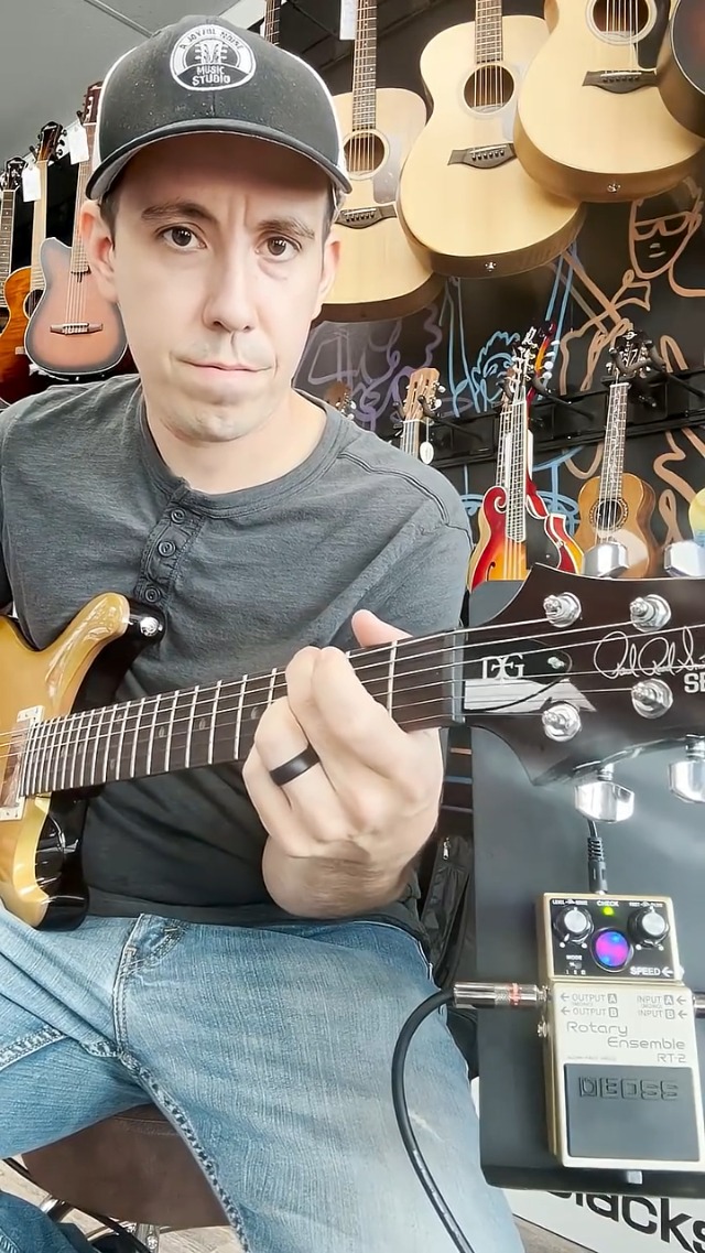 Watch Boss RT-2 Big Leslie Vibes, Little Pedal on Amazon Live