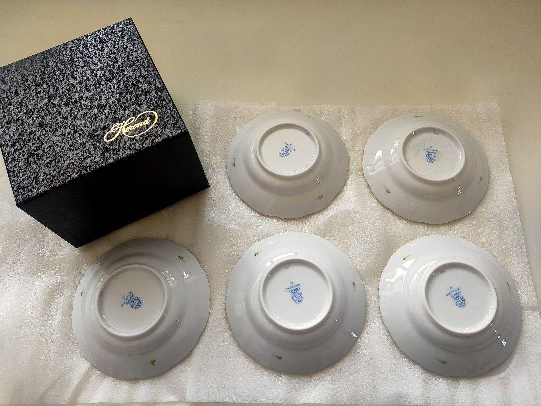 ヘレンド　ウィーン　薔薇小皿　5枚セット　新品 ヘレンドウィーンの薔薇小皿5枚セット