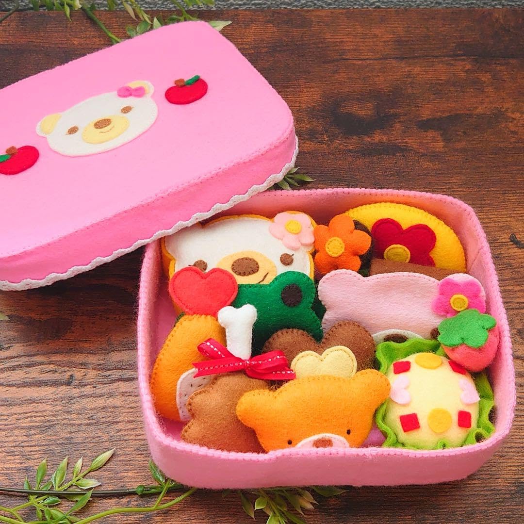 フェルトおままごと?くまさんお弁当