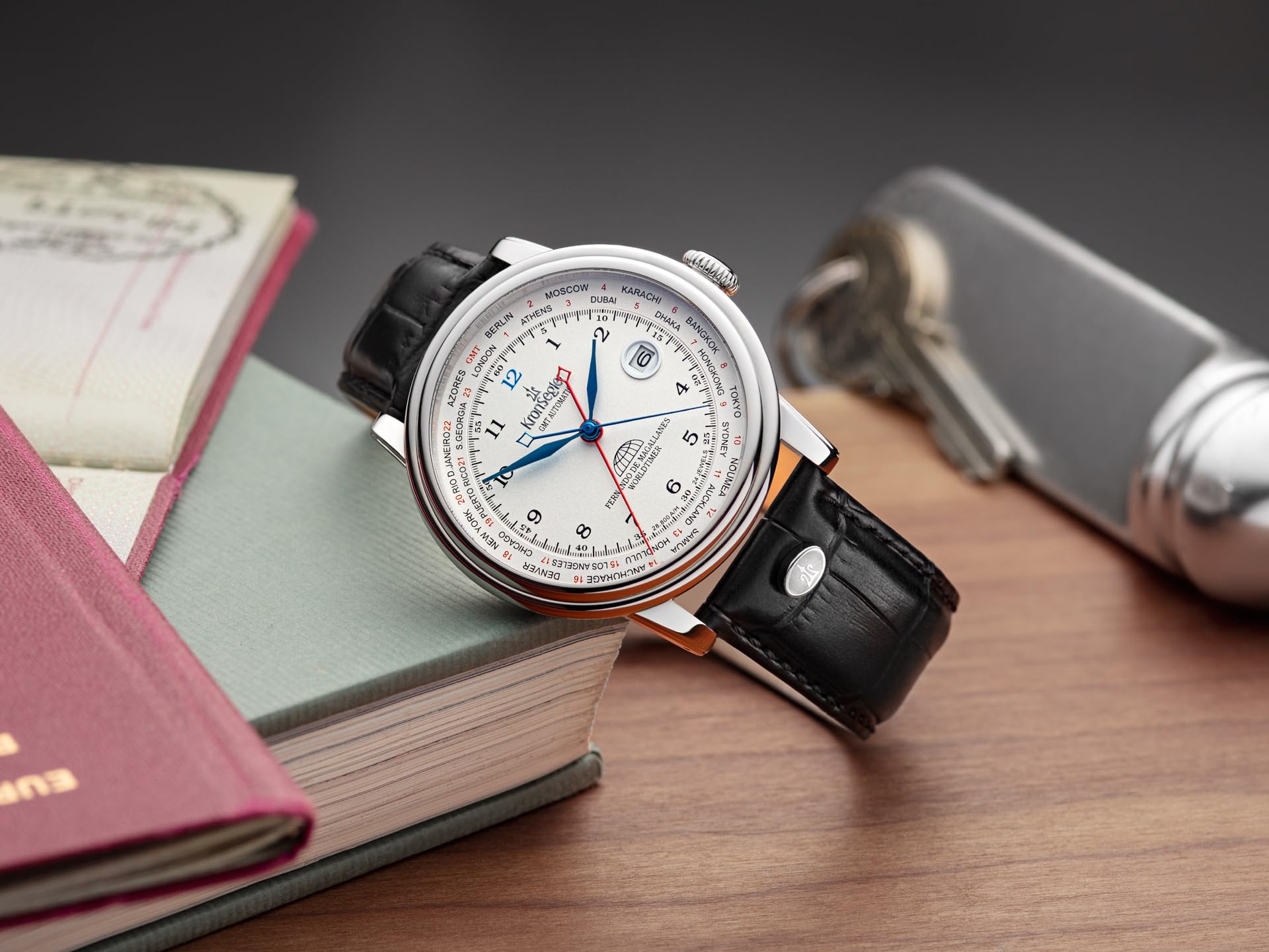 Kronsegler Fernando de Magallanes Herrenuhr Stahl - weiß | Automatikuhr mit Traveller GMT | mit Saphirglas