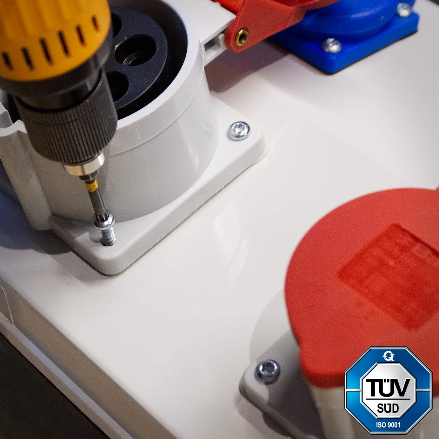 Doktorvolt Stromverteiler Bals Stecker 16A Baustromverteiler Schuko Steckdosen IP44 ECO-S 32A 16A 2x230V