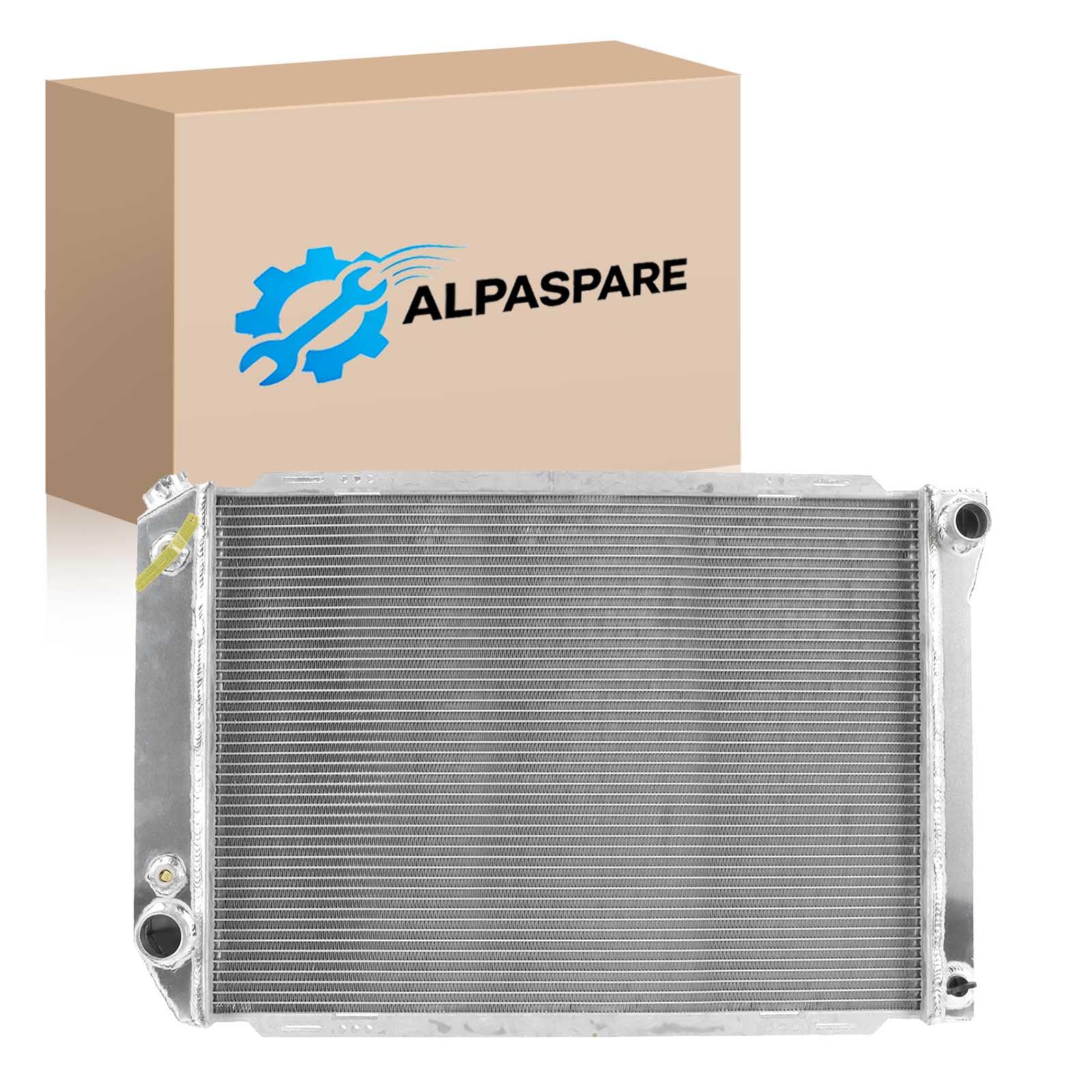 560 Radiator for Ford Bronco/F-150/F-250/F-350 80-84;F-100 80-83