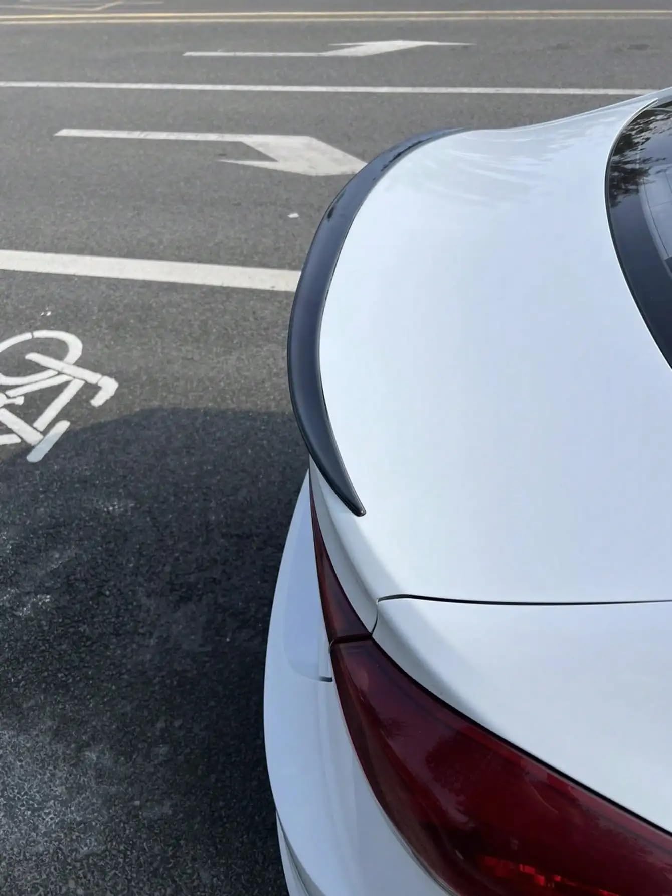 Spoiler dachowy Uniwersalny Spoiler Samochodowy - Skrzydło Spoiler Bagażnika DIY, Jodła Do Sedanów/Hatchbacków/SUV-ów