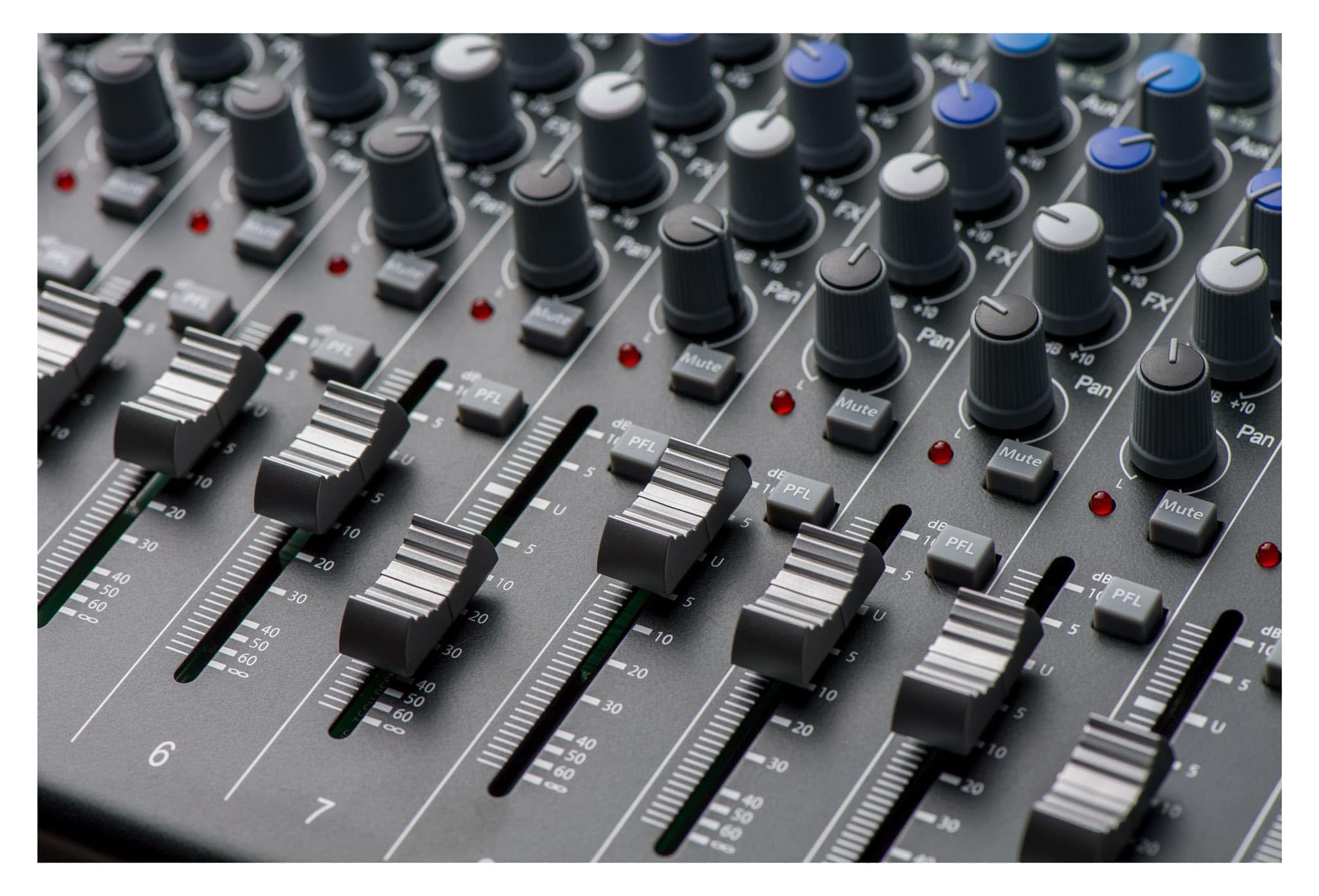 PreSonus StudioLive AR12c, 14 Kanal, Hibrit Dijital/Analog Performans Mikser