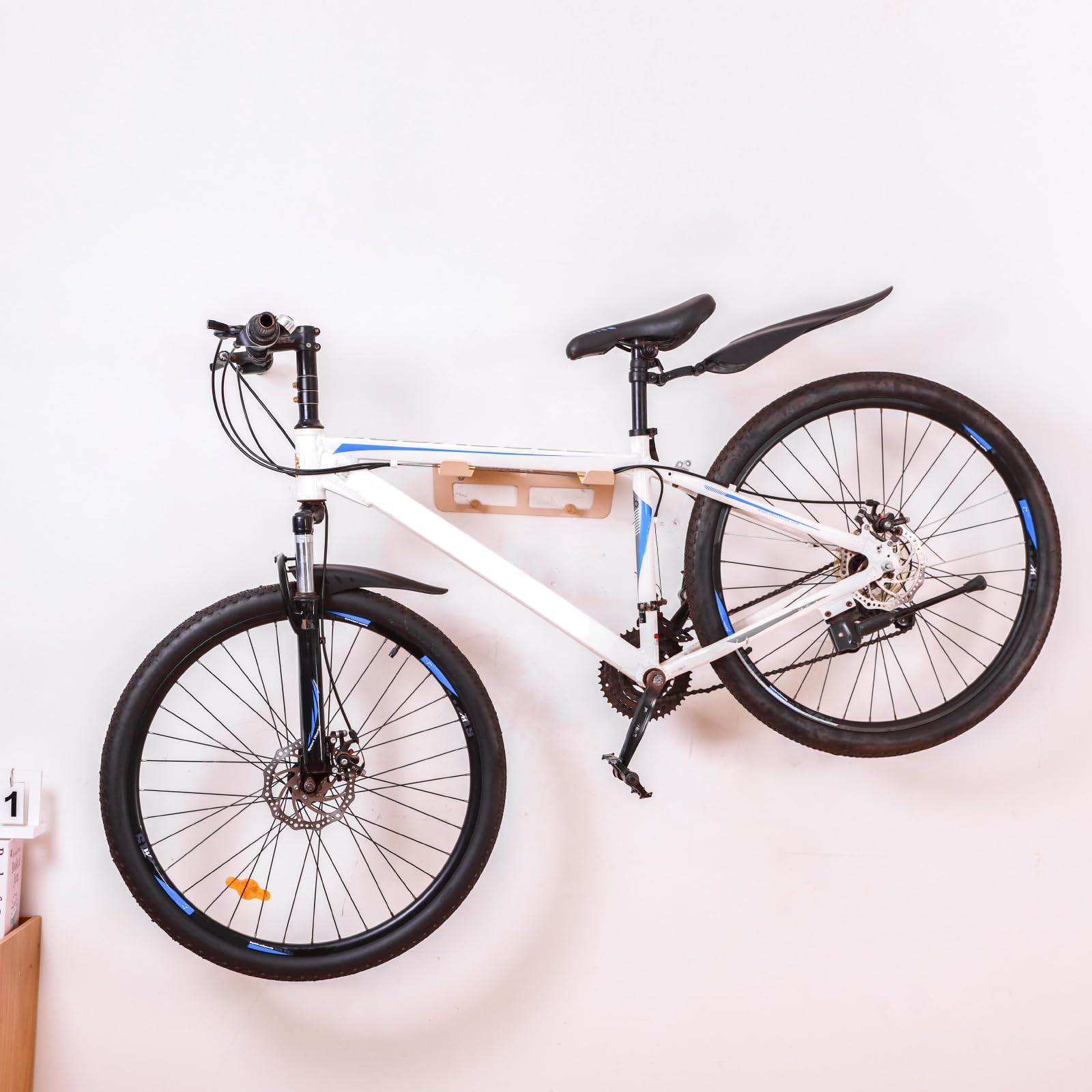 Supporti per biciclette Supporto per supporto per bici da parete Supporto per rack per mountain bike Supporto per gancio per gancio Portabiciclette montato supporto per ciclismo