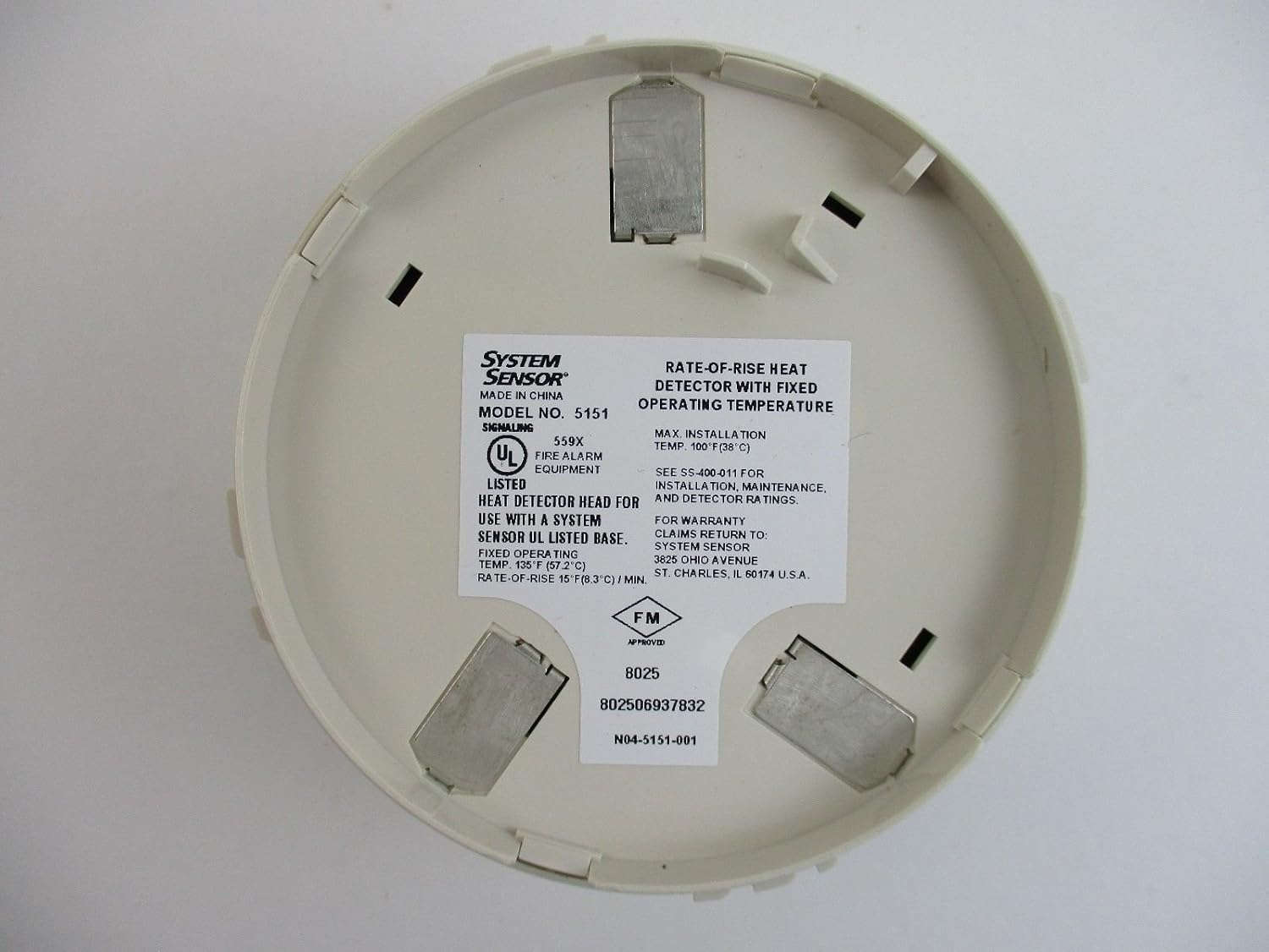 لاندې view of System Sensor 5151 Heat Detector with label