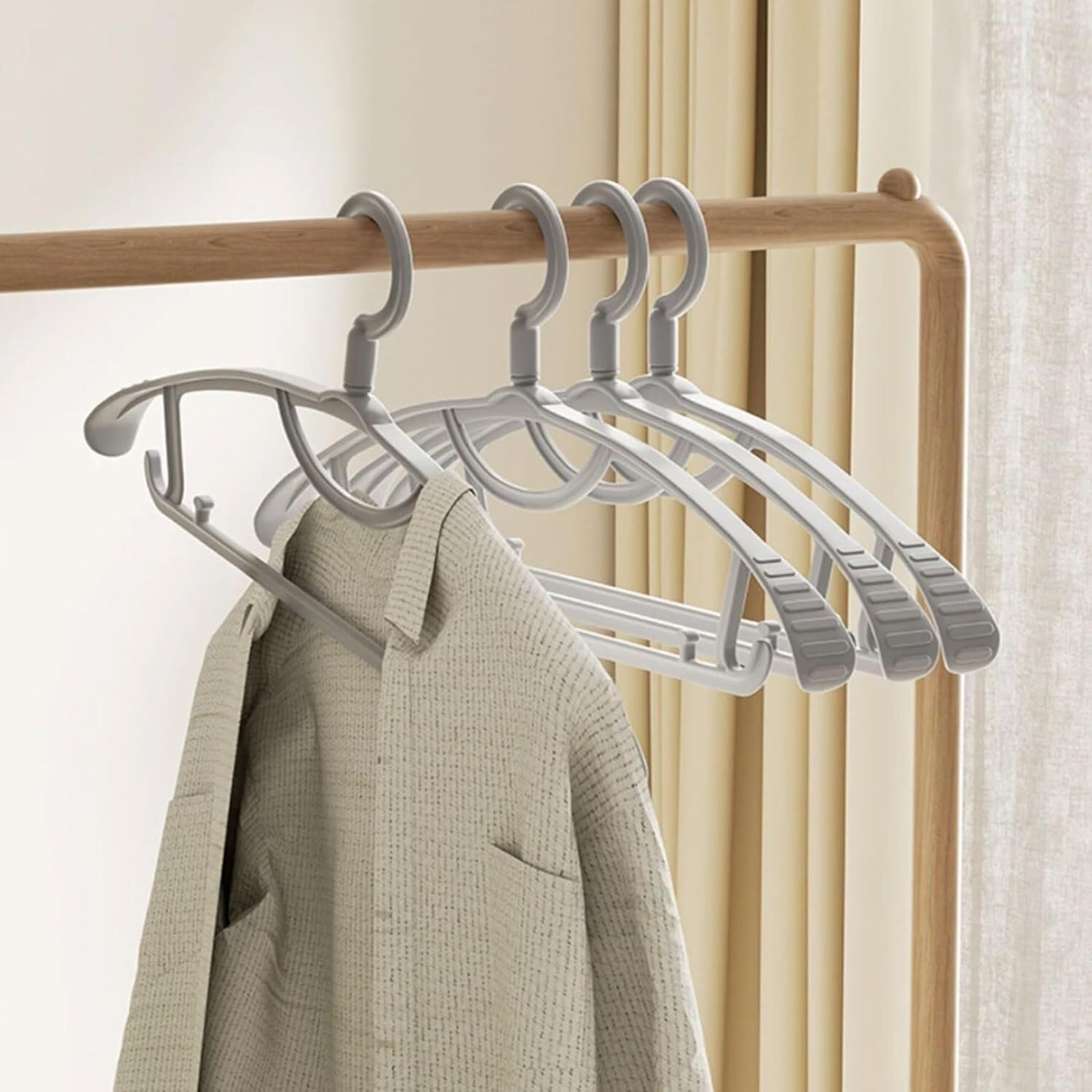 10 Paquetes De Perchas Antideslizantes De Hombro Ancho, Percha para Traje con Barra para Pantalones, Estante Organizador De Armario con Ganchos Giratorios para Sudadera(White)
