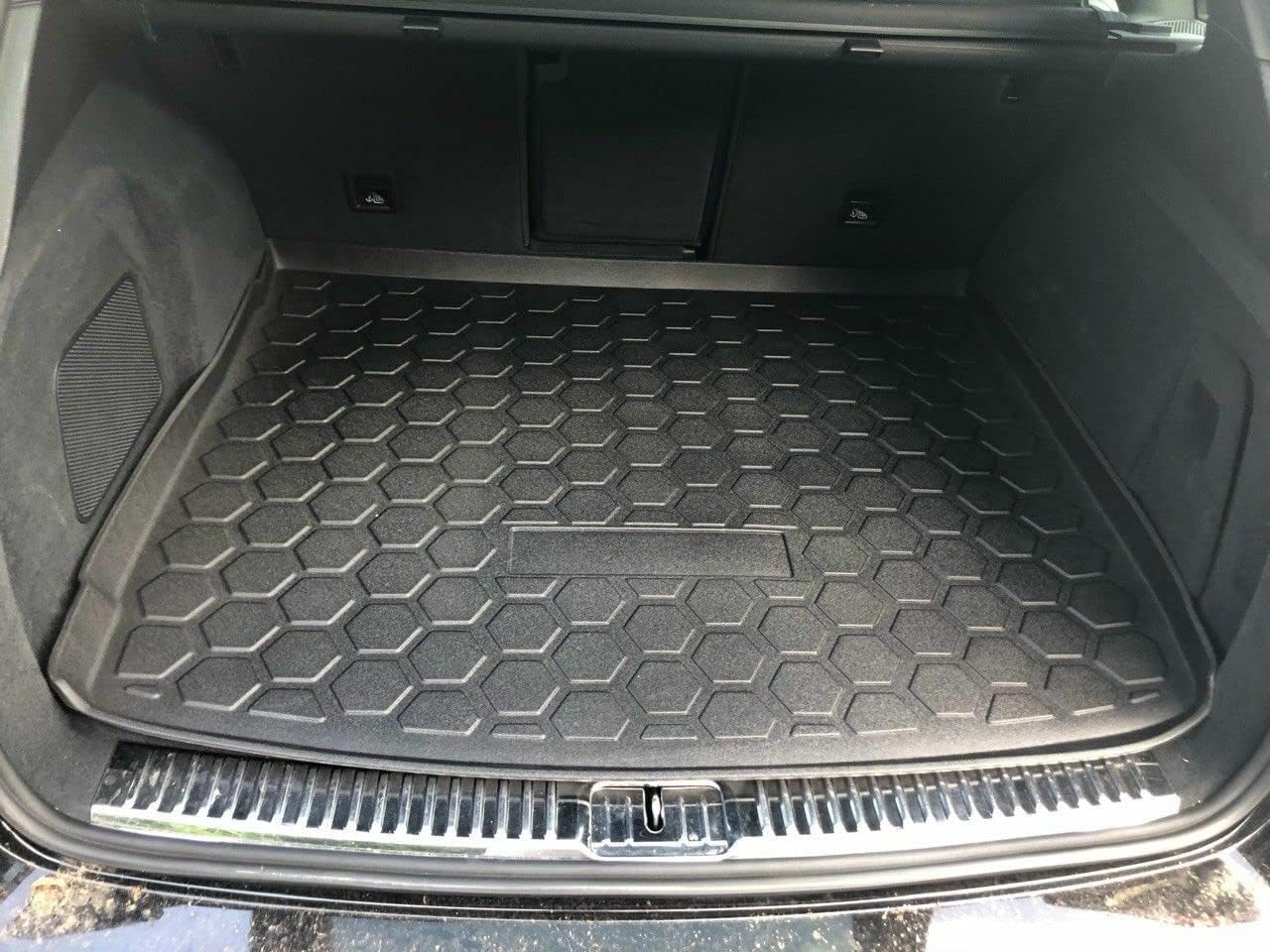 Cargo Liner - Trunk Mat for Porsche Cayenne 2011-2018 – Weather-Resistant Trunk Mats for Cars with Raised Lip – Non-Slip Car Trunk Mat Rubber – Easy to Install – Laser Pre-Cut Design