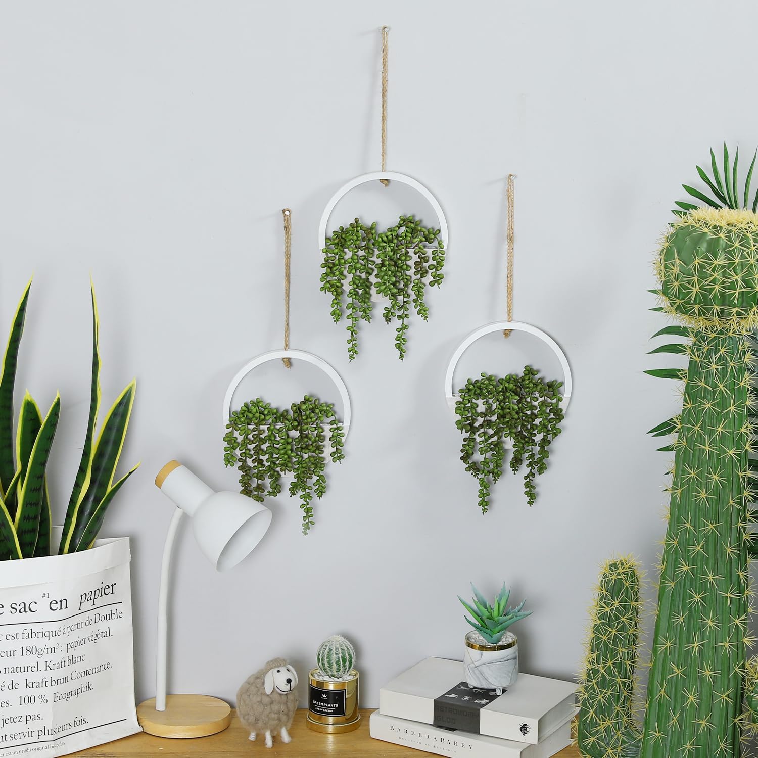 Lote de 2 Plantas suculentas Artificiales para Colgar (30,5 cm, en una Maceta de Madera, decoración de Pared Interior o Exterior