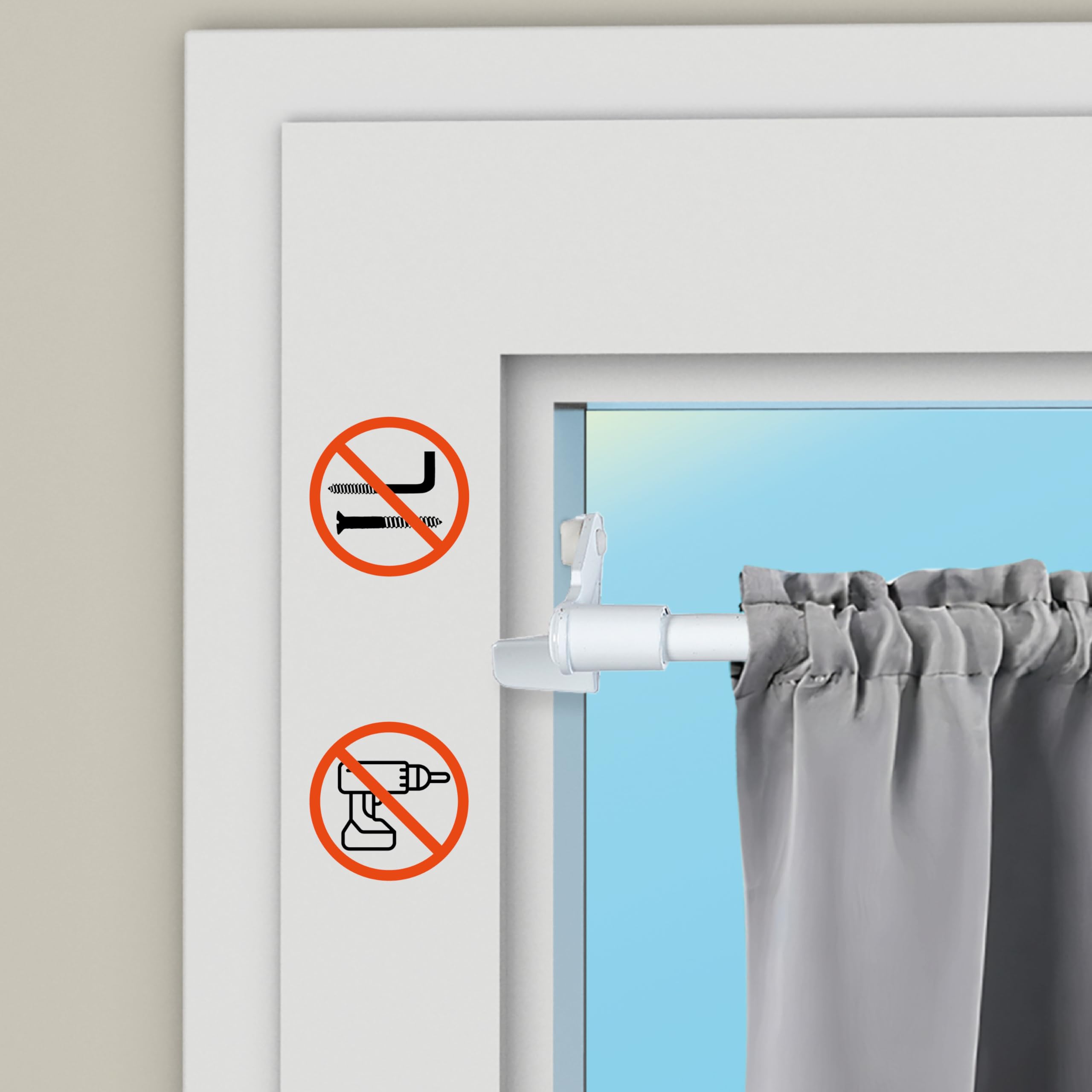 2 Aste Per Tende Regolabili In Metallo Con Plastica Bianca – Lunghezza 40-65 Cm – Kit Con 4 Ganci Adesivi Per Montaggio
