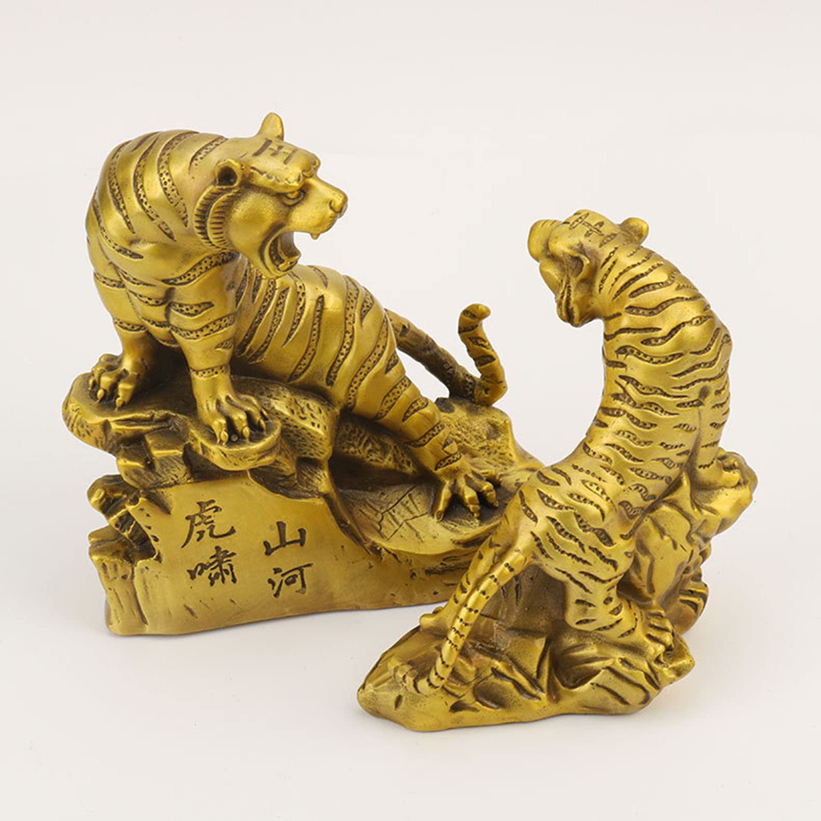 Amazon.co.jp: 虎 とら 干支 寅年 十二支 金運アップ 開運 お守り 風水