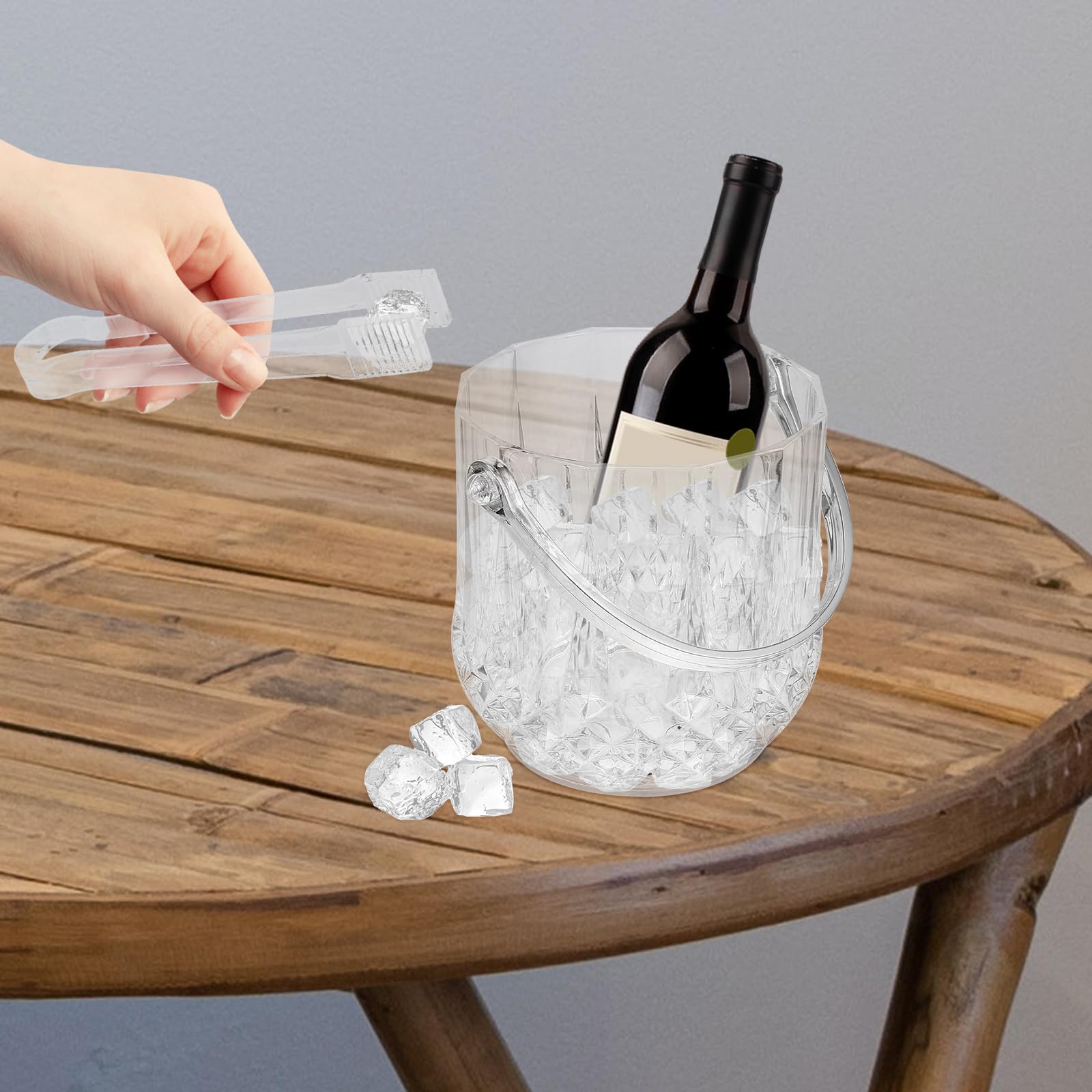 - Secchiello per Il Ghiaccio Trasparente con Piccole pinze per cubetti di Ghiaccio, Piccolo refrigeratore per Vino con Manico, per servire Bevande, per Feste a casa