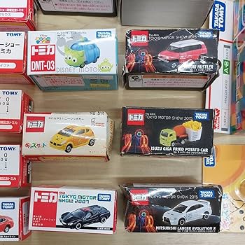 Amazon.co.jp: トミカ まとめて ミニカー 当時物 古い 箱に傷