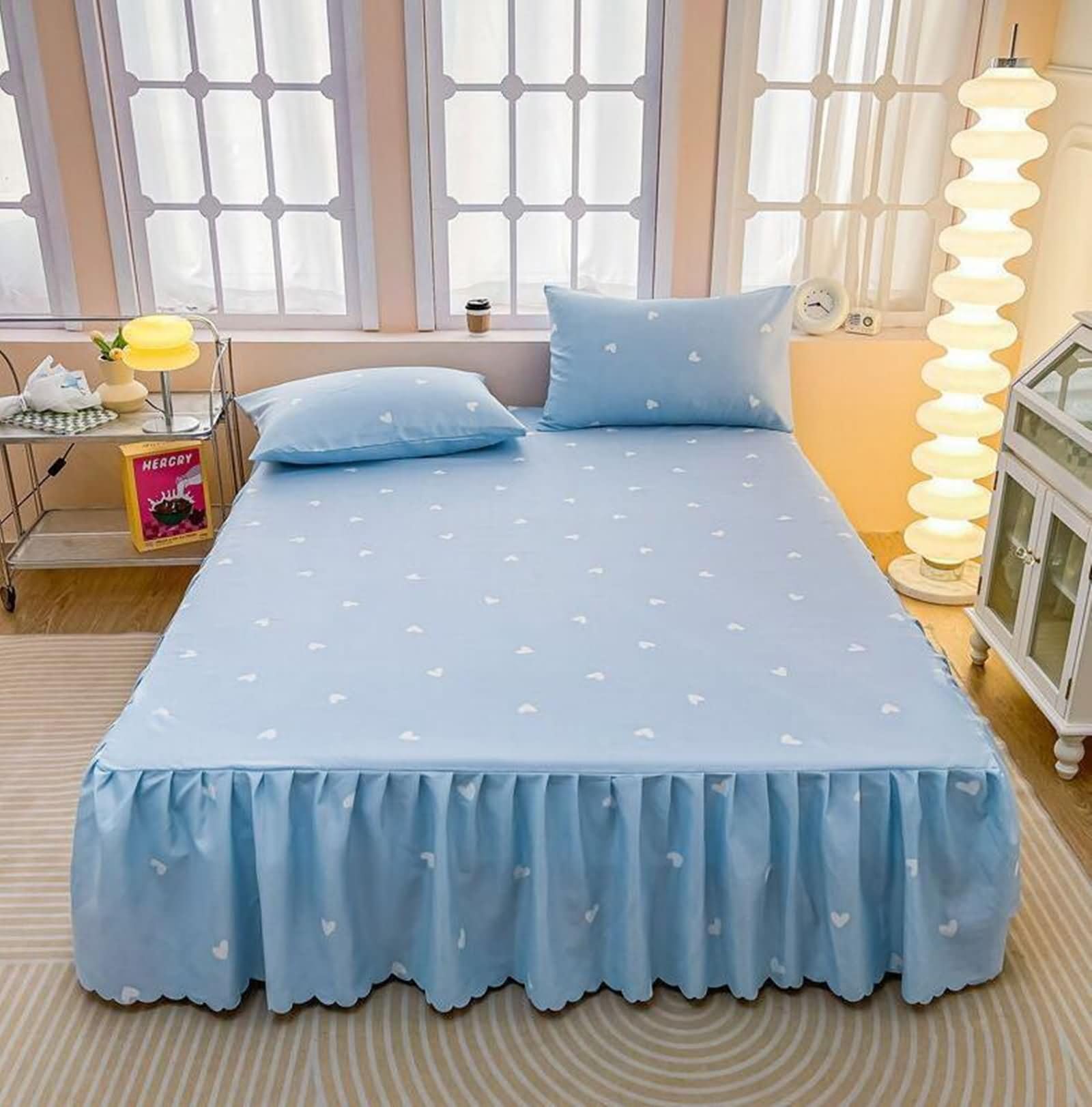 Falda de cama azul para bodas y dormitorios clásicos