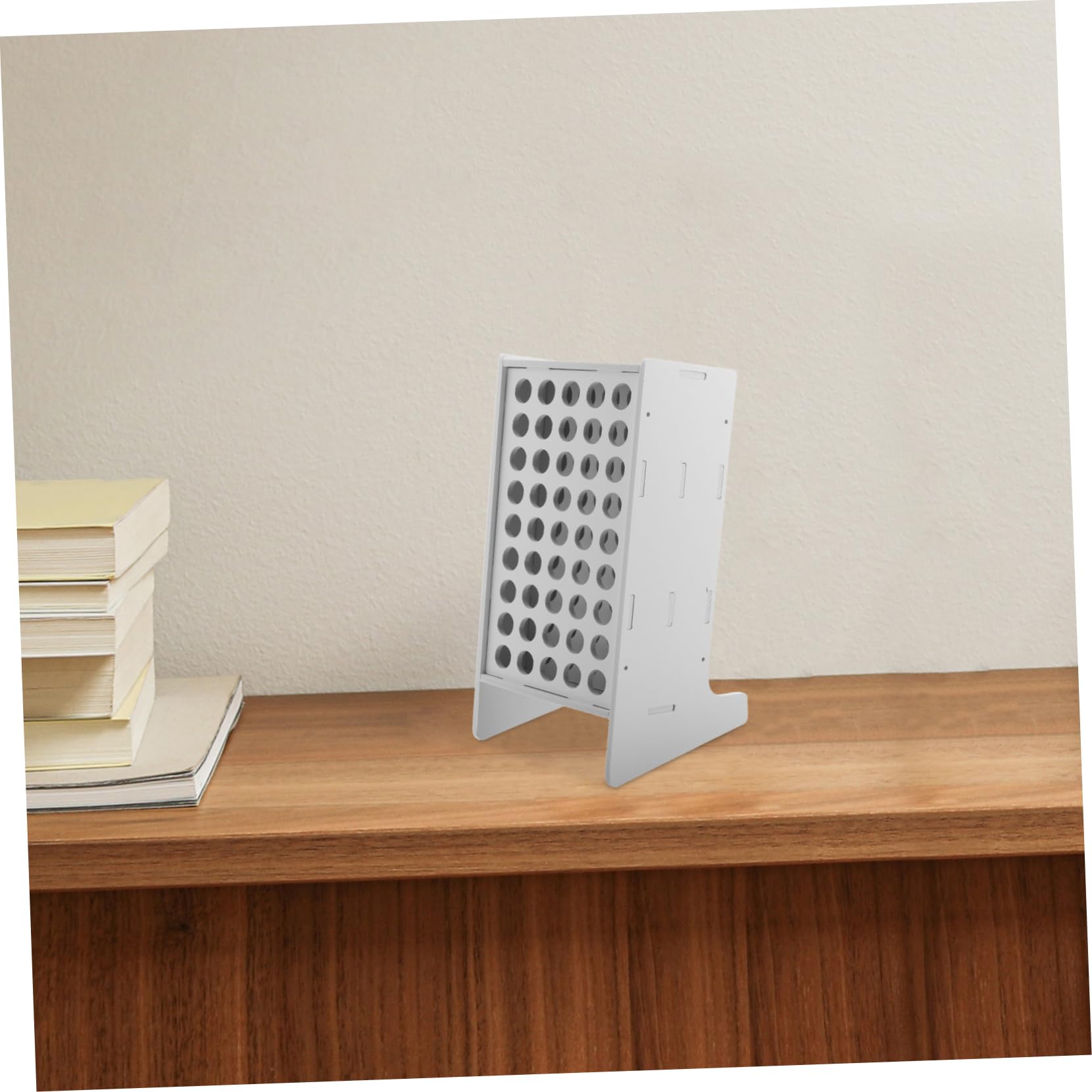 Homoyoyo Porta Penne per Scrivania in Plastico Bianco Design Inclinato e 45 Fori, Organizer per Pennarelli Facile da Usare, per Festa Scuola Decor e Asilo