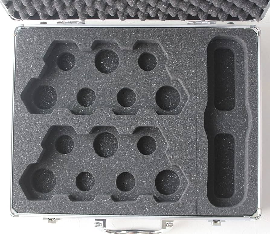 ベイブレードバースト　まとめ売り　本体35個 ケース付き ベイブレードバースト まとめ売り 本体35個 ケース付き