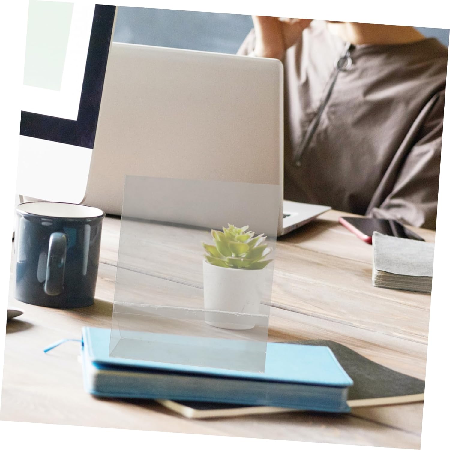 Cabilock Clear Cookbook Holder Stand Recipe Display Easel for Kitchen Office Home Decor Stylish Book Rack for Showcasing Cookbooks Pictures