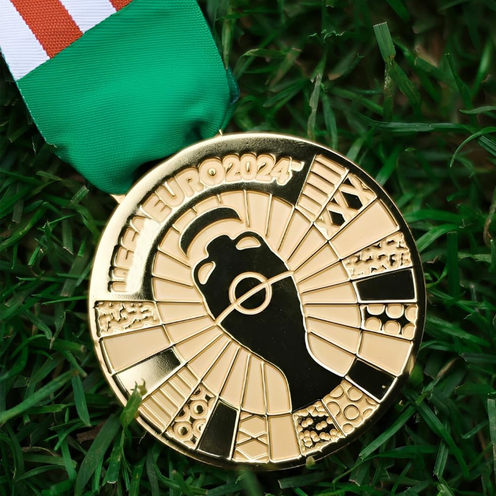 2024 Medaglia Campione di Calcio Oro 5 cm con Nastro, Medaglia Trofeo Calcio Souvenir per Tifosi, Regalo per Amanti del Calcio, Decorazione Collezione Sportiva