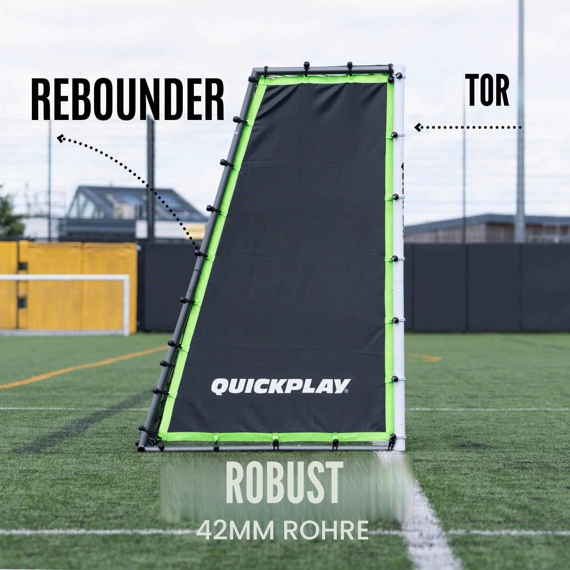 QuickPlay GS Trainer 210x150 cm Fußballtor und Rebounder für Fußball – 3-in-1 Fußball-Trainingszubehör mit Rückprallwand und Passiertrainer für Garten training, Schuss-, Pass- und Ballannahme Training