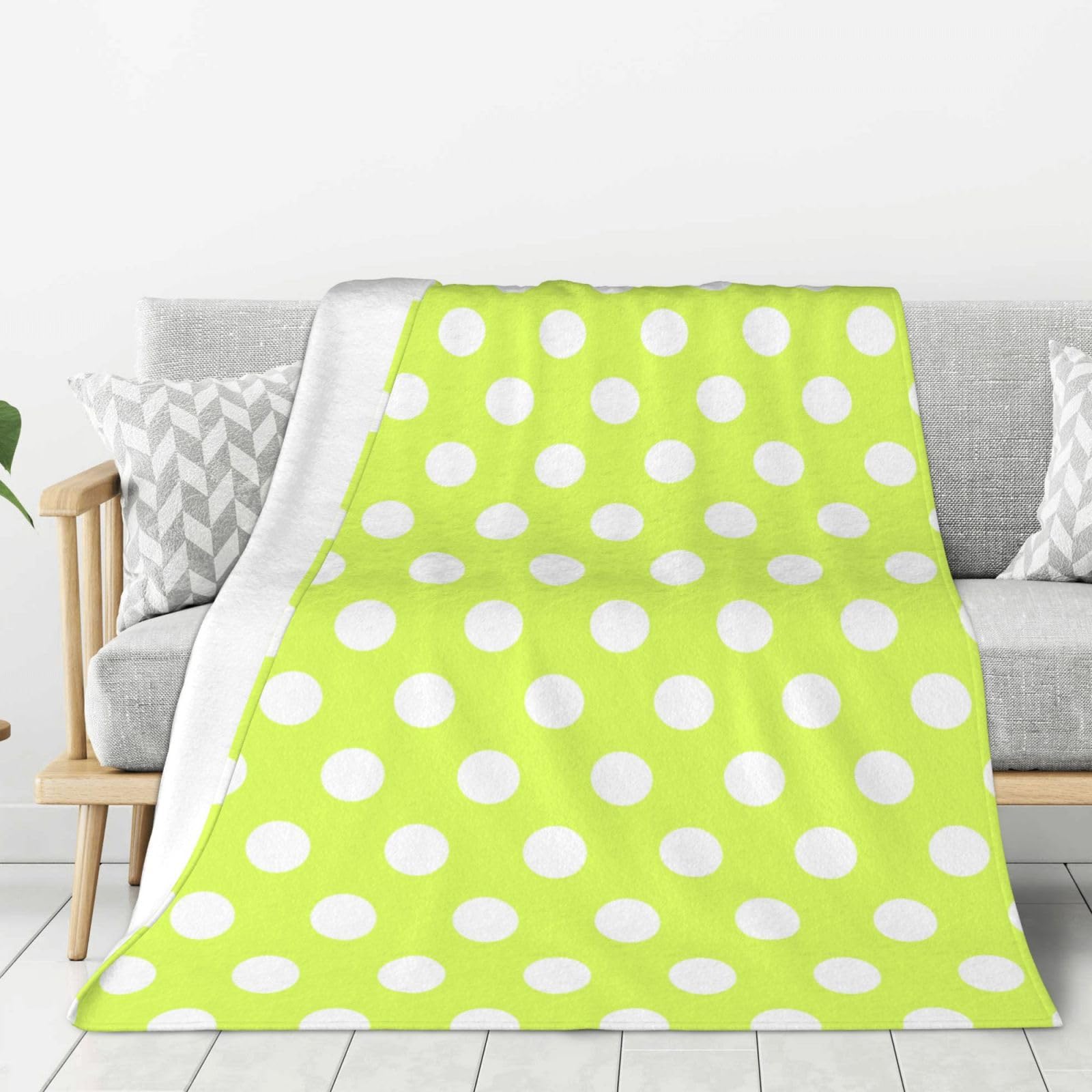 Couverture flanelle jaune clair 127x152 cm pour canapé et lit doux