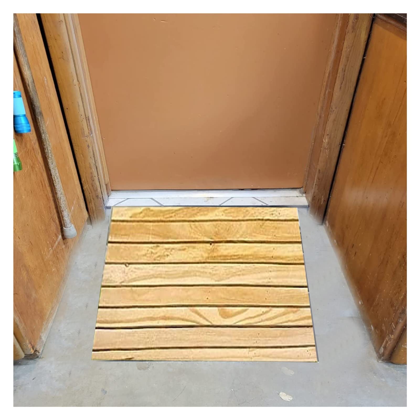 Rampe pour fauteuil roulant en bois pour sécuriser l'accès au salon et balcon