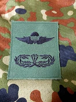 Amazon.co.jp: 陸上自衛隊•空挺レンジャー徽章!!ミリタリー