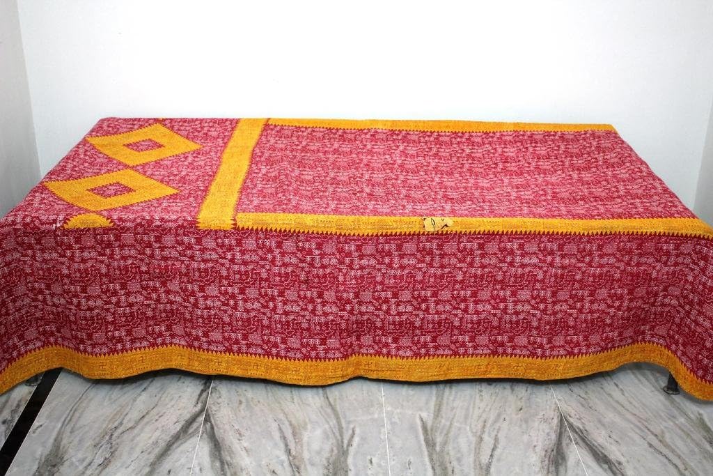 Vintage Throw Kantha Quilt Indian Handmade Bohemian Bedspread Reversible Cotton Ethnic Sari Fabric Embroidered Bedding Blanket Gudari