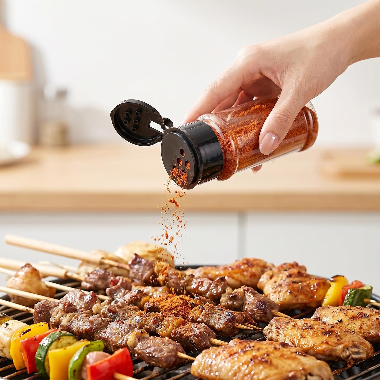 Mifoci 12 Pcs Plastic Salt and Pepper Shaker with Lid, 3.5 Oz, Black White
