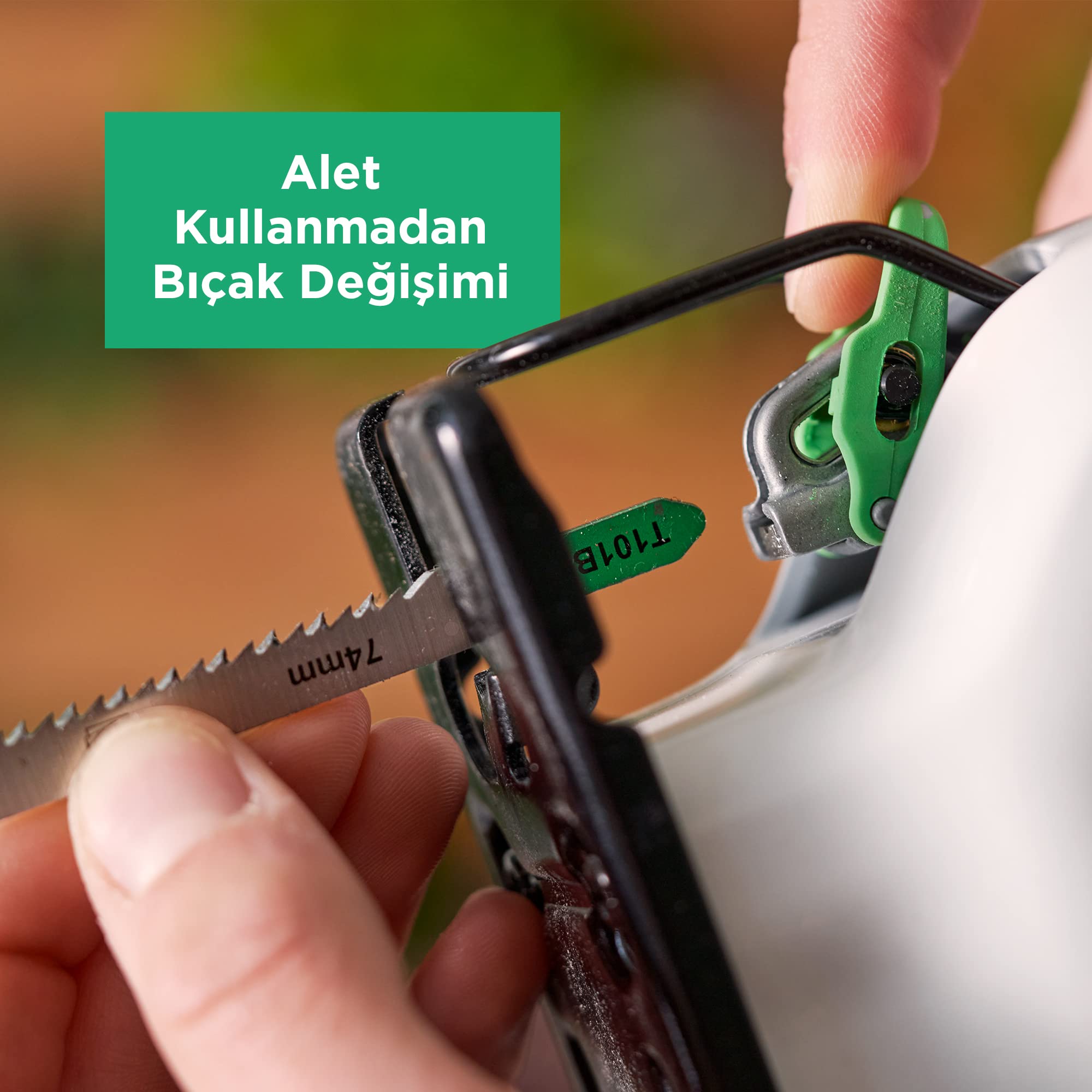 Black + Decker Reviva 12V Şarlı Dekupaj Testere Makinesi
