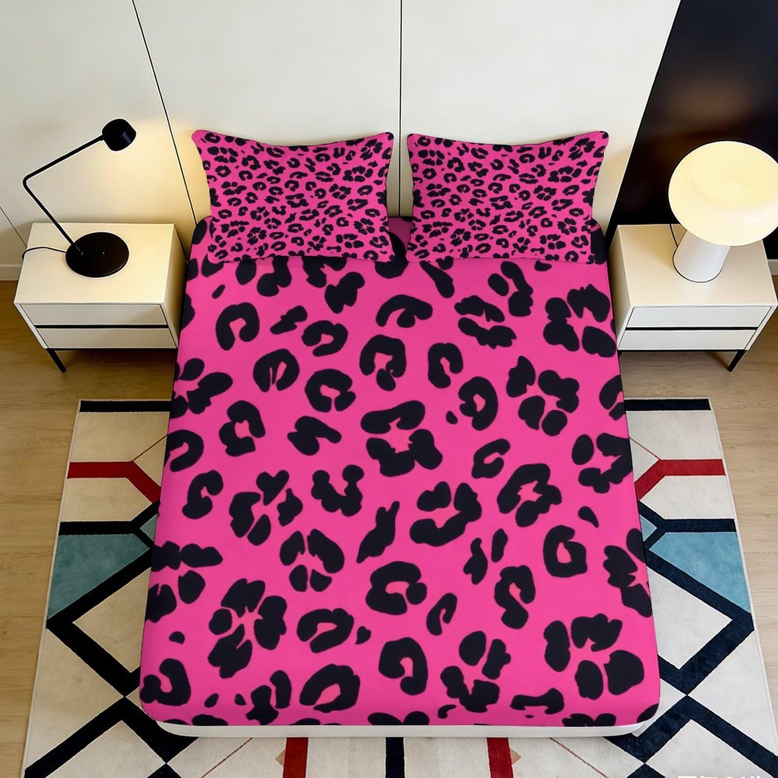 3D Printed Pink Leopard Fitted Sheet Microfiber Soft Cozy Black Pattern Mattress Cover for Bedroom Dormitory Guest Room 200x200x25cm