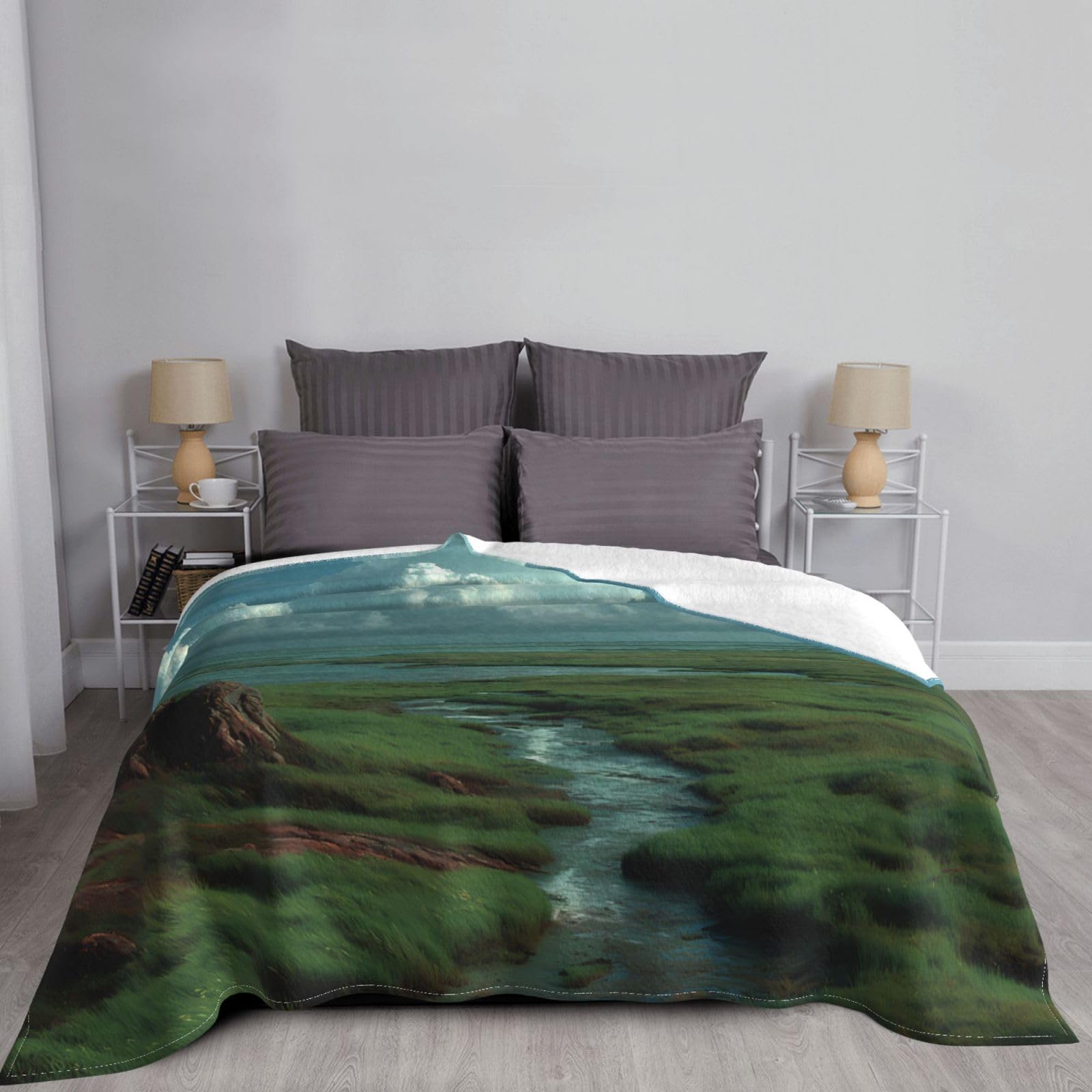 Manta de viaje portátil de 80 x 60 pulgadas, suave, resistente a las arrugas, plegable, exquisito estampado de pradera neblinosa