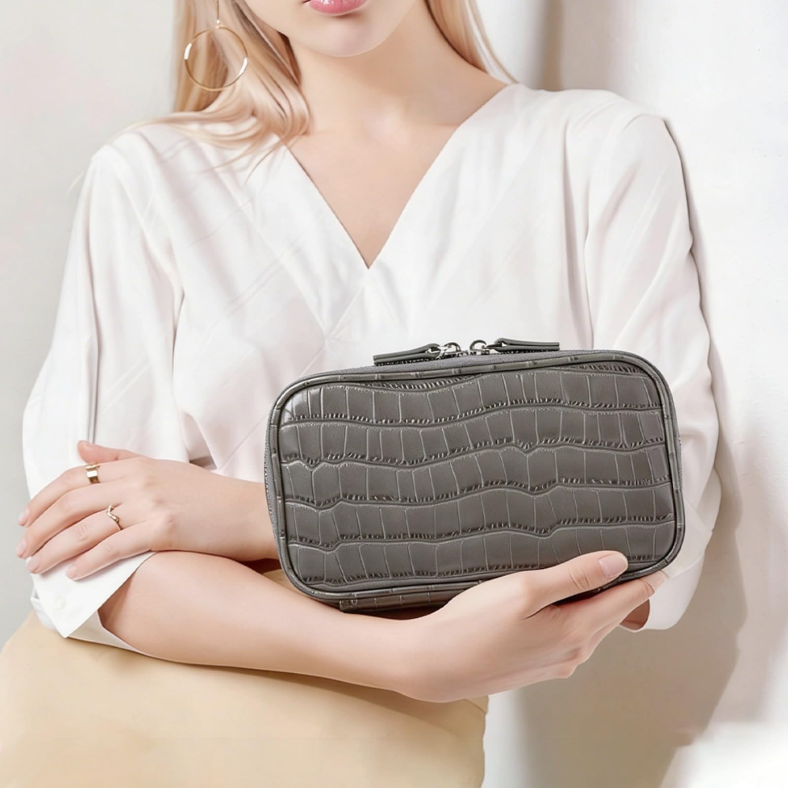 Beauty case da donna in vera pelle, con stampa a coccodrillo, grande capacità, portatile, con cerniera, impermeabile, per uso quotidiano e in viaggio, Nero , Custodia da viaggio per pennelli da trucco