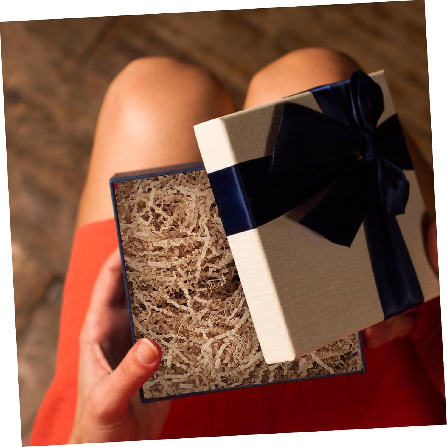 COLLBATH 1kg Crinkle Cut Raffia Paper Shreds for Gift Wrapping Basket Filling and Decoration Natural Packing Filler for All Occasions Christmas Birthdays Weddings and More