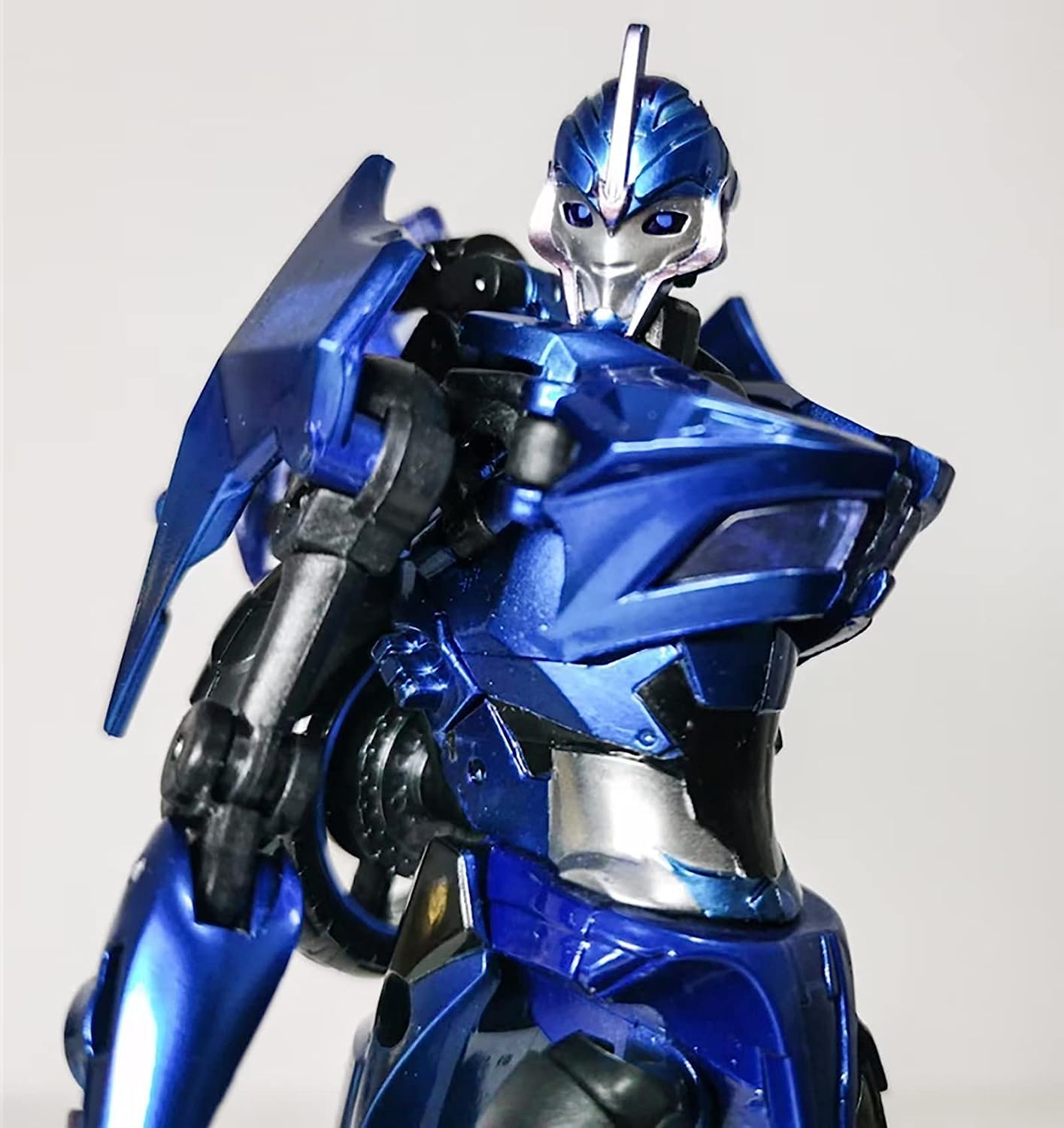 トランスフォーマー　アーシー　っぽい　変形おもちゃ Amazon.co.jp: トランスフォーマー トイ シェイプシフト