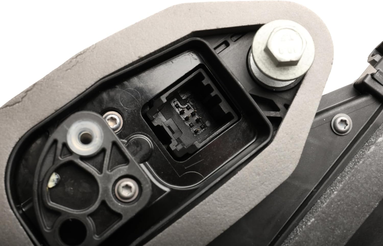 GM Genuine Parts 13546561 Rear Driver Side Door Latch