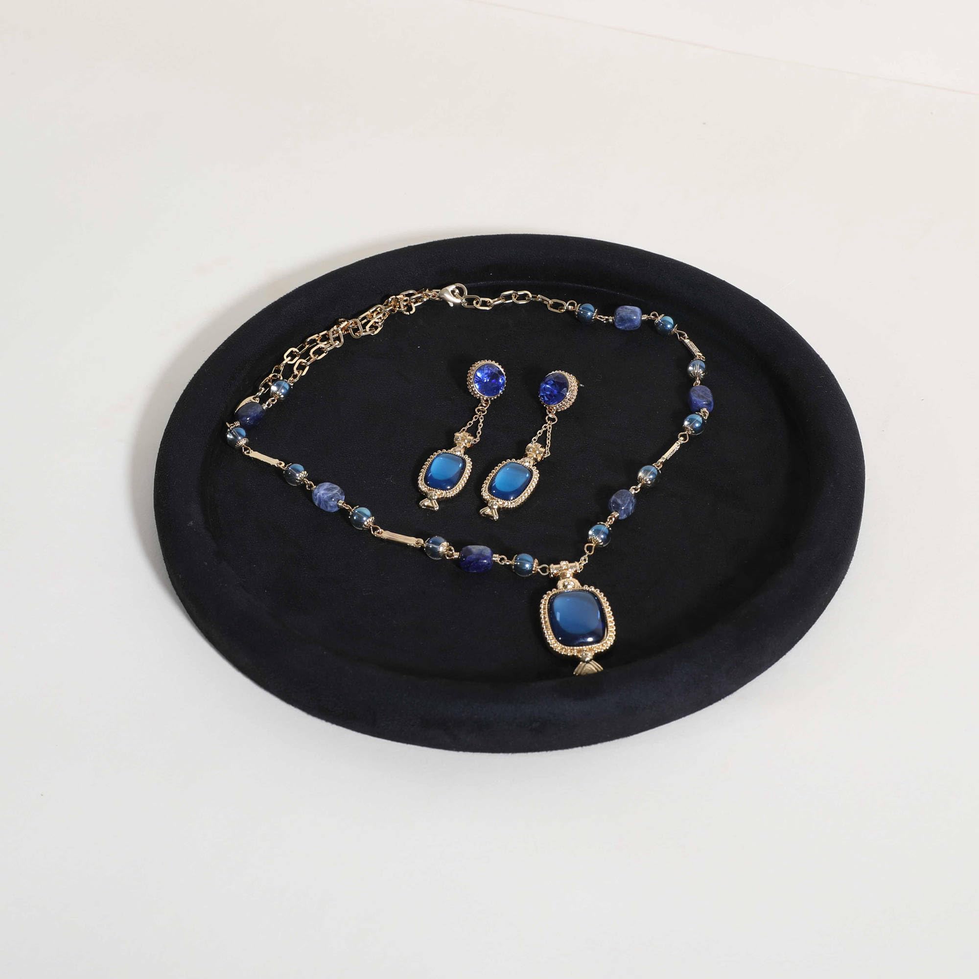 GemeShou Gemehou Round Jewelry Organizer plate, Top Microfiber velvet Jewerly display tray, Empty Jewelry showcase tray for Necklace Bracelet Ring Earring Watch (Black-Large)