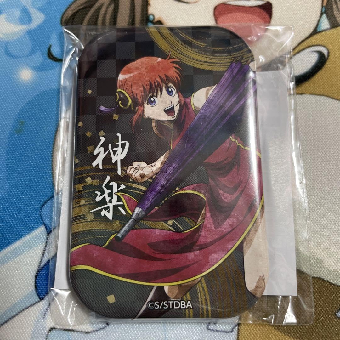 Amazon.co.jp: 銀魂 神楽 スクエア缶バッジ 影うつし : 文房具