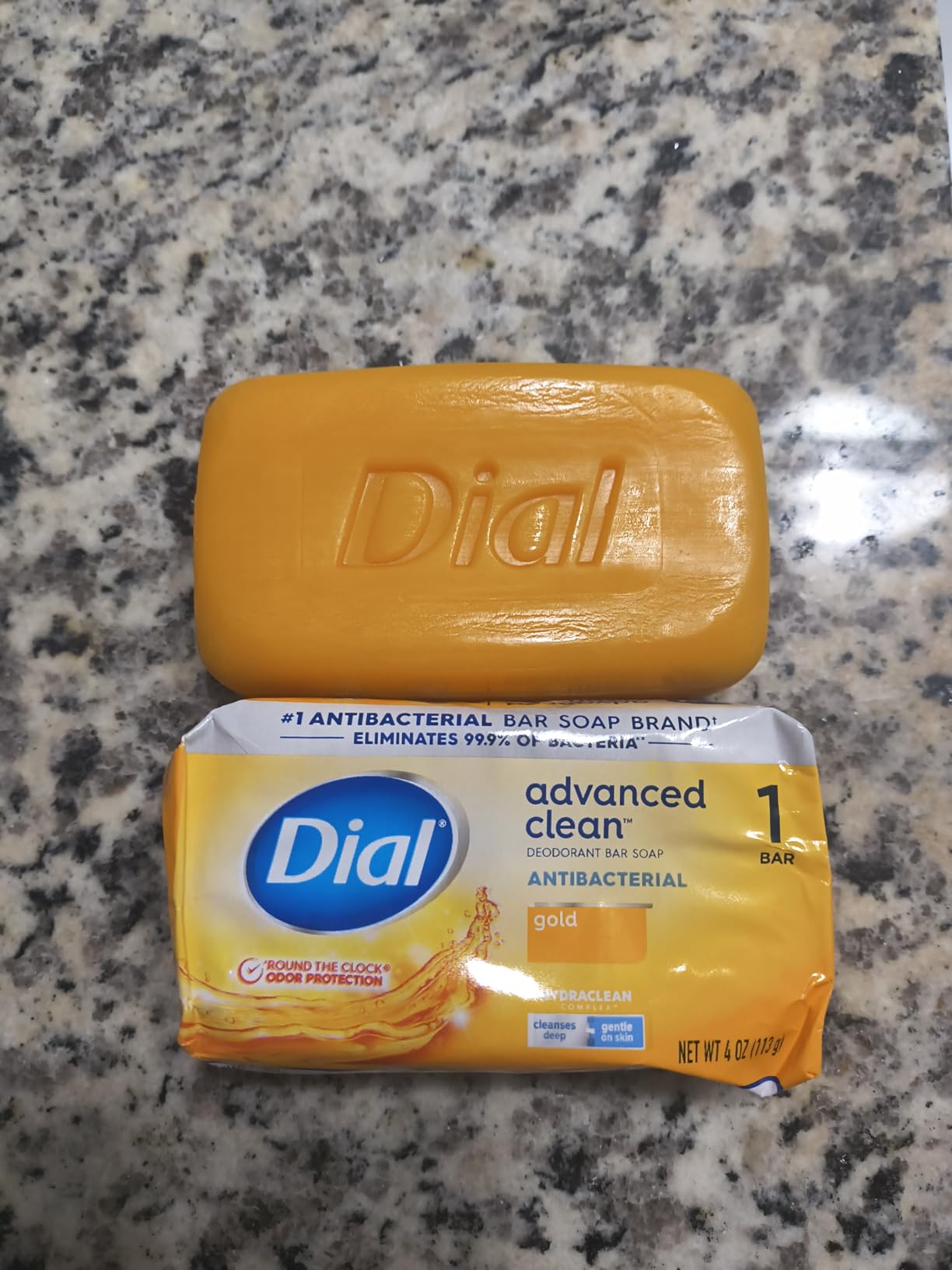 Dial Gold Antibacterial Deodorant Bar Soap, 3.2 Ounce, (Pack of 2)